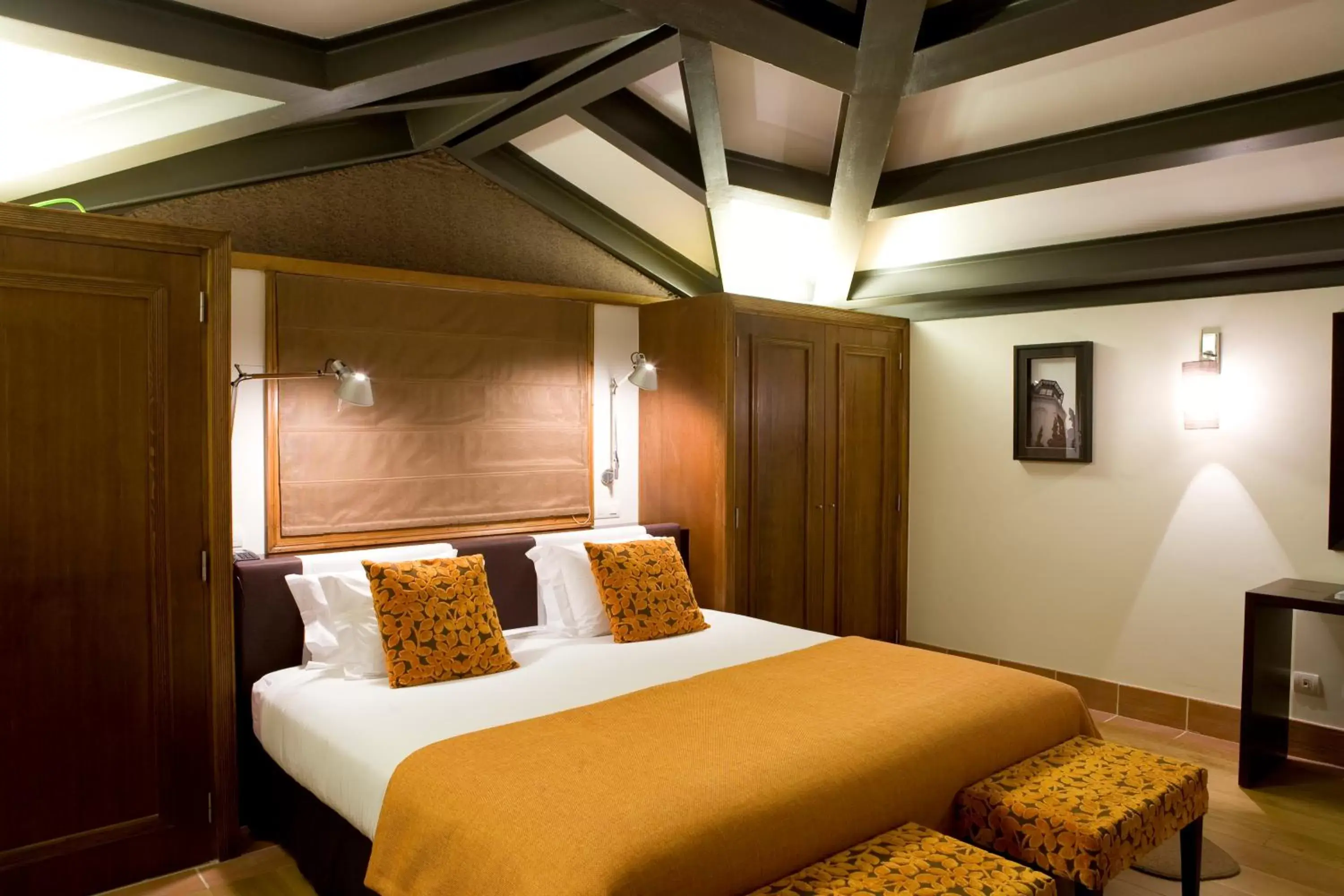 Prestige Double Room in Hotel Lusitano Prestige Double Room in Hotel Lusitano