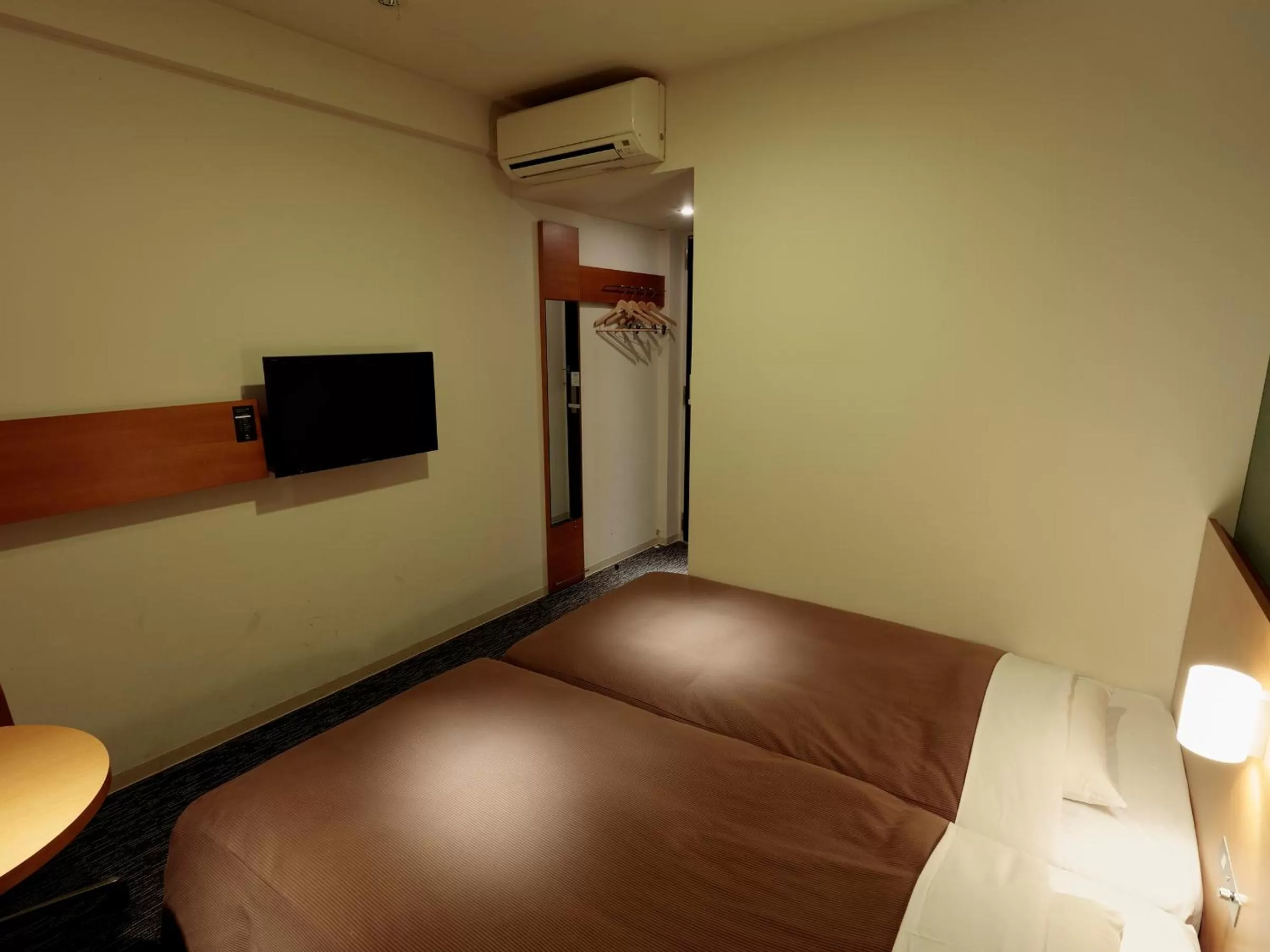 Photo of the whole room, Bed in Candeo Hotels Kameyama