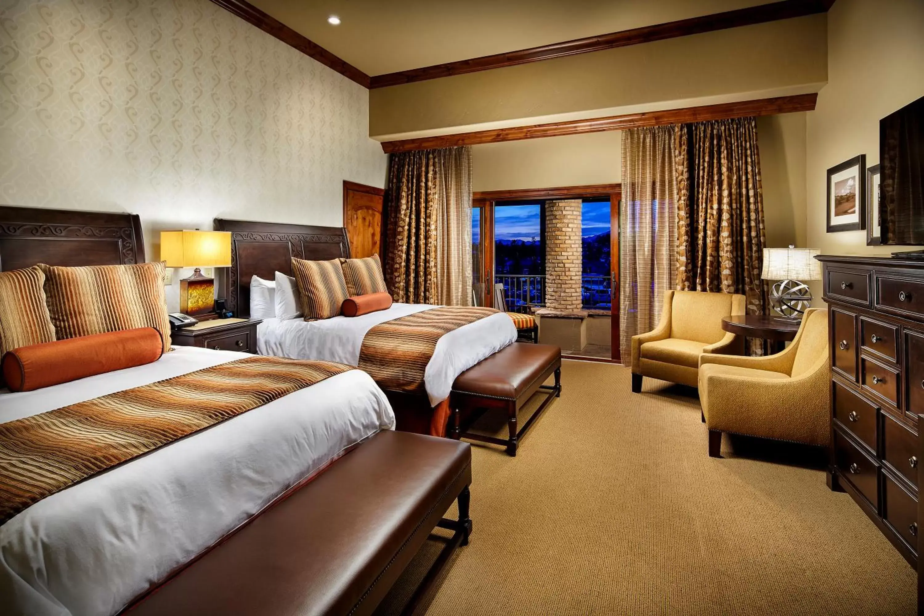 Bedroom, Bed in Flying Horse Resort & Club Bedroom, Bed in Flying Horse Resort & Club