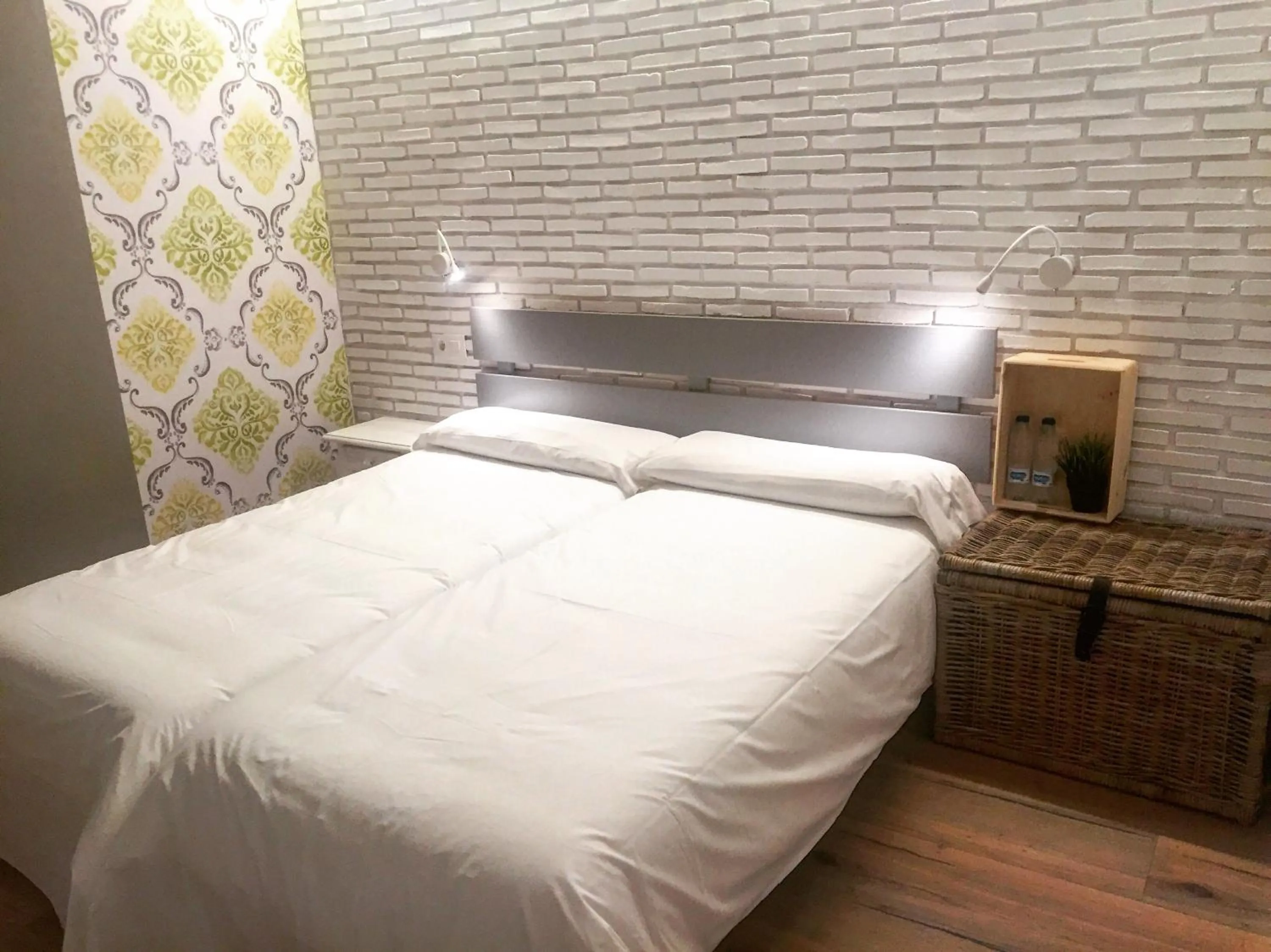 Decorative detail, Bed in Le Vintage