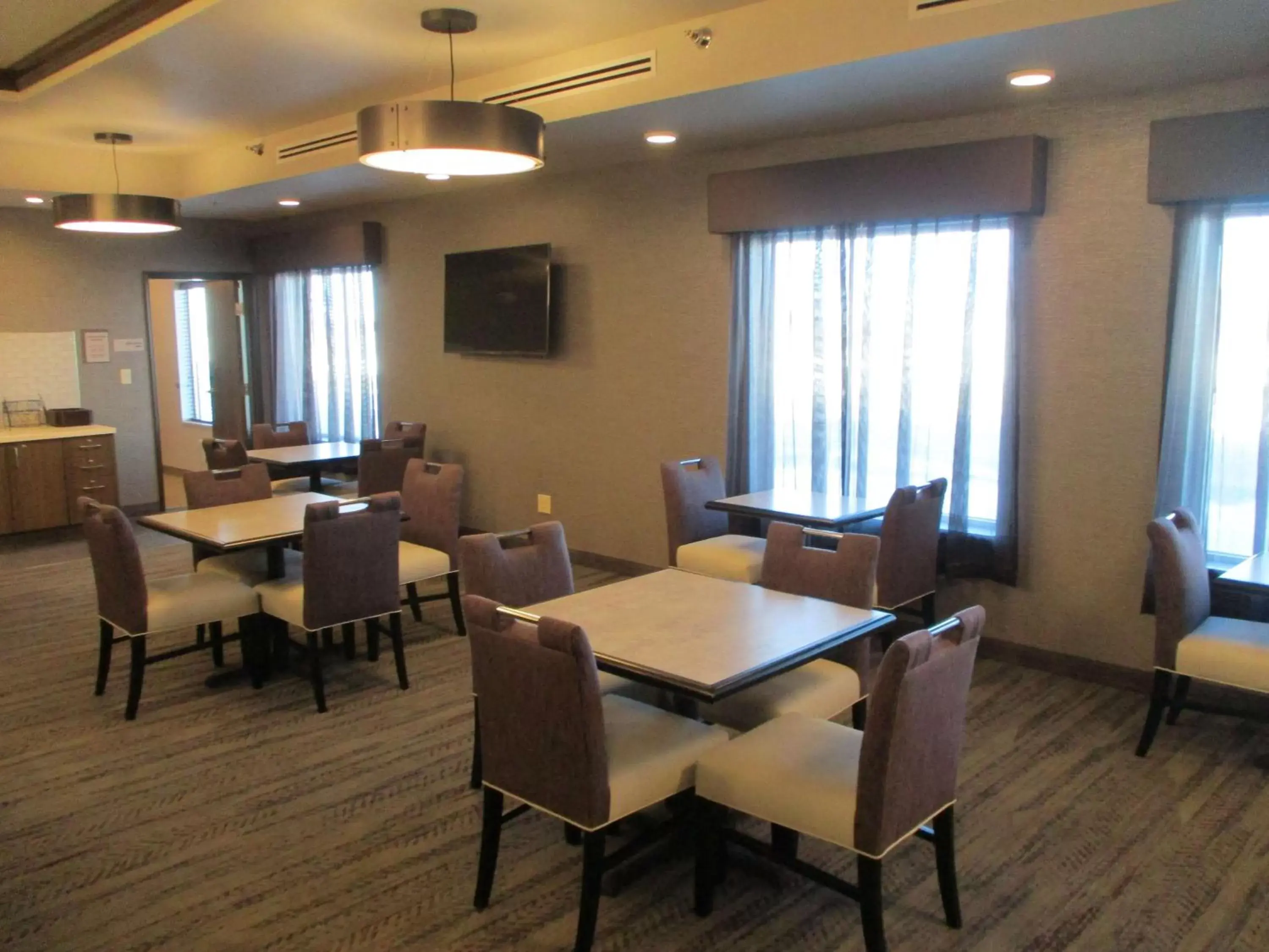 Restaurant/Places to Eat in Best Western Plus Rapid City Rushmore