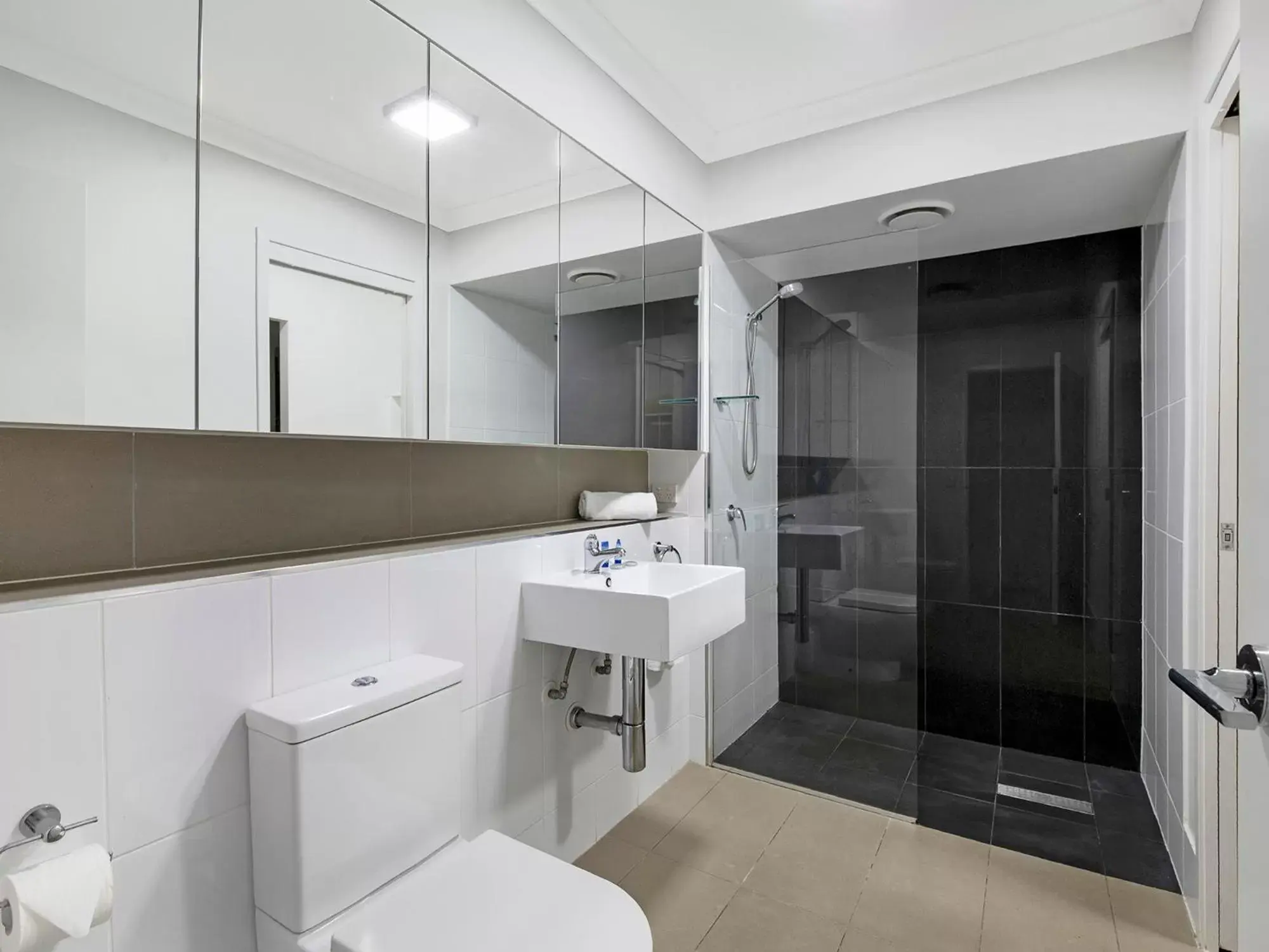 Bathroom in Atrio Apartments
