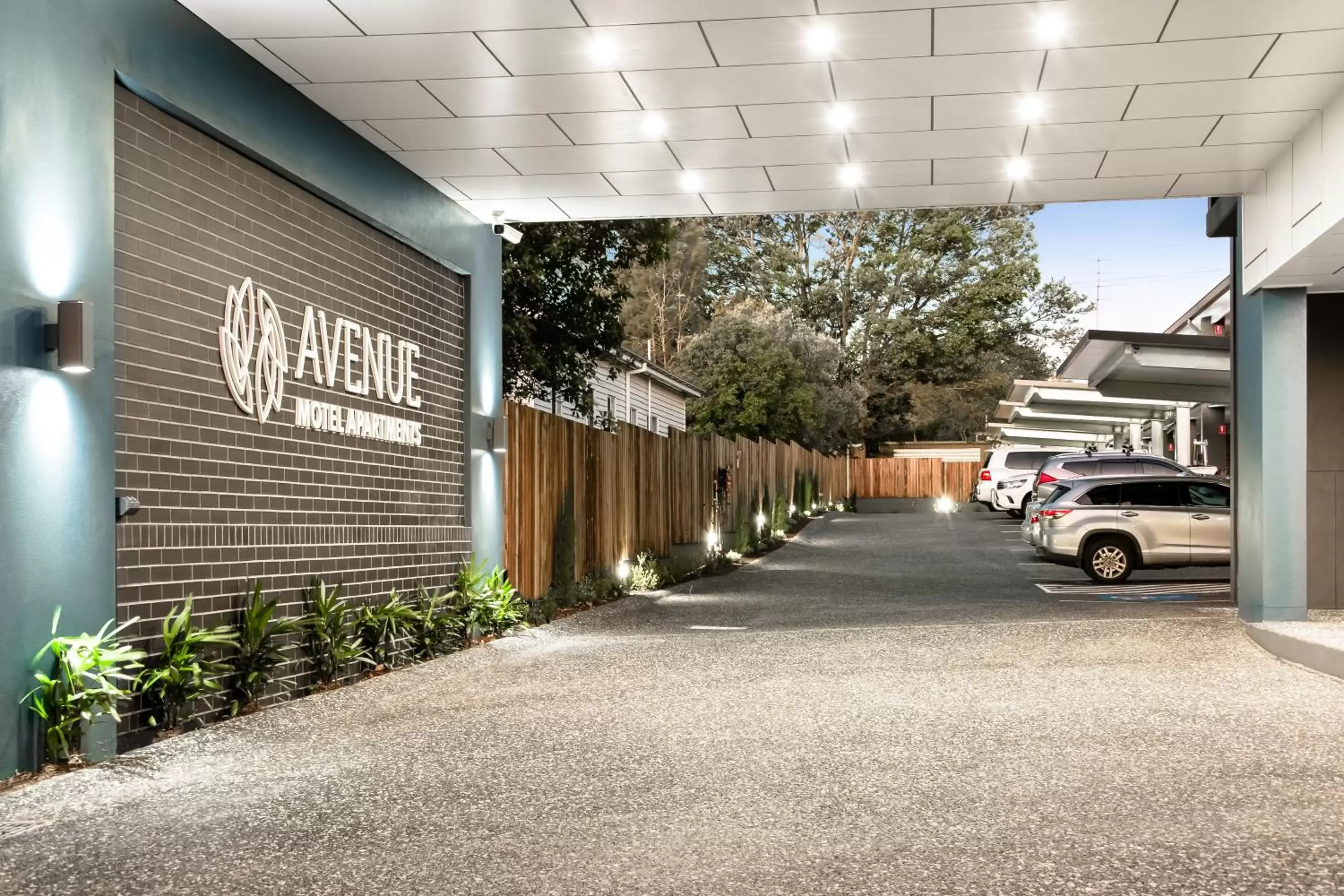 Property Building in AVENUE MOTEL APARTMENTS