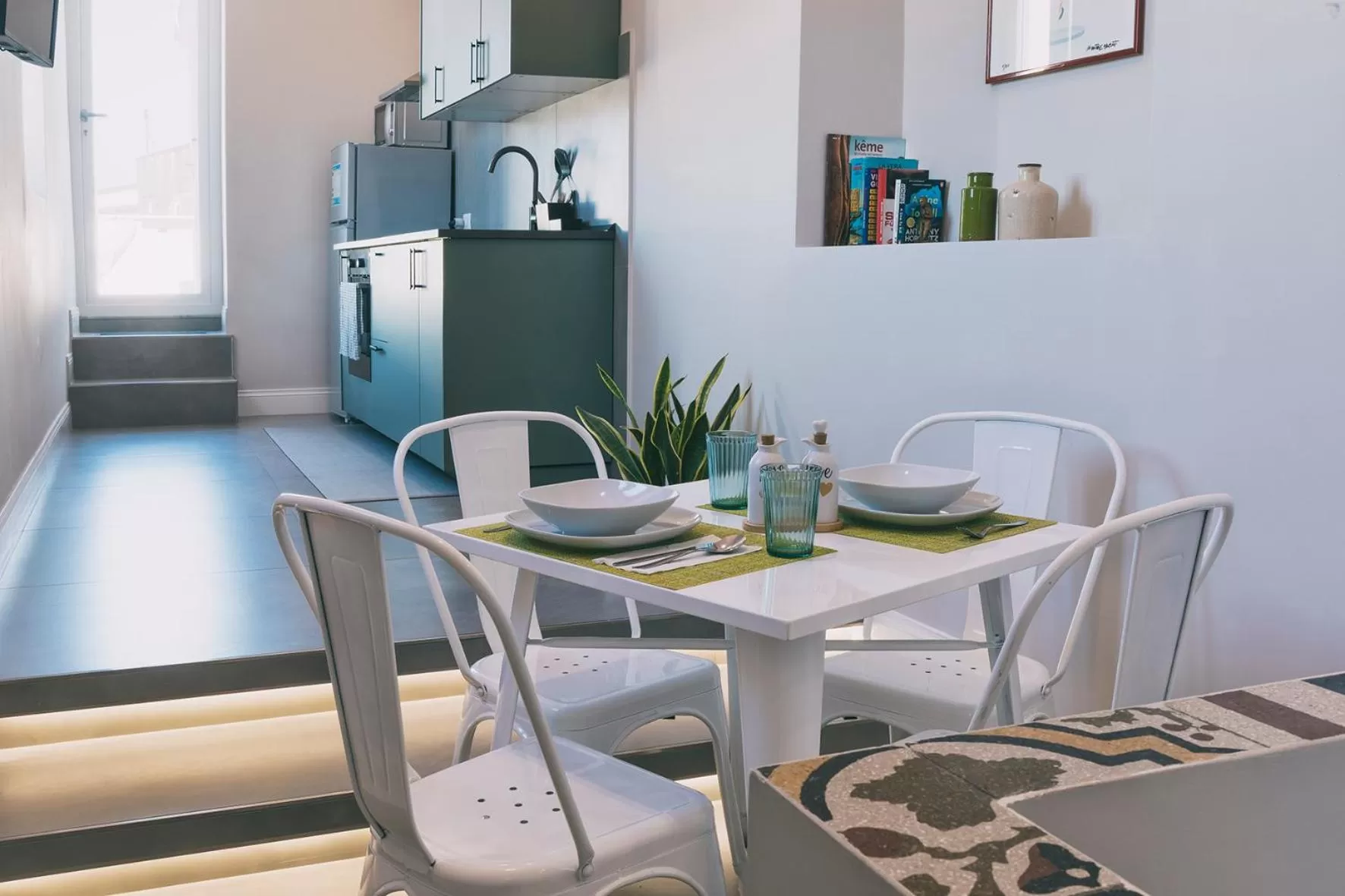 Kitchen or kitchenette, Restaurant/Places to Eat in Up25