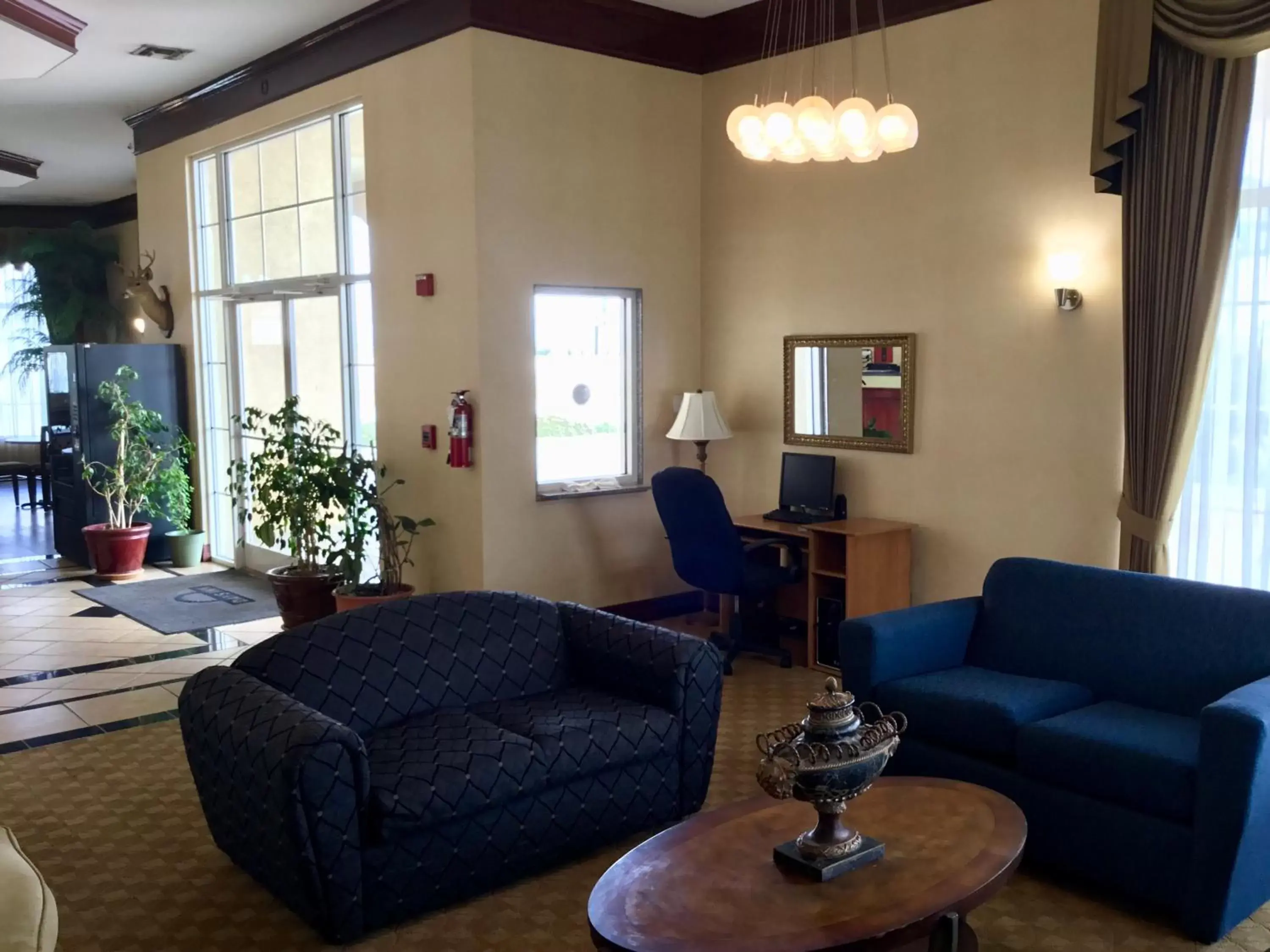 Lobby or reception, Seating Area in Days Inn by Wyndham Robstown