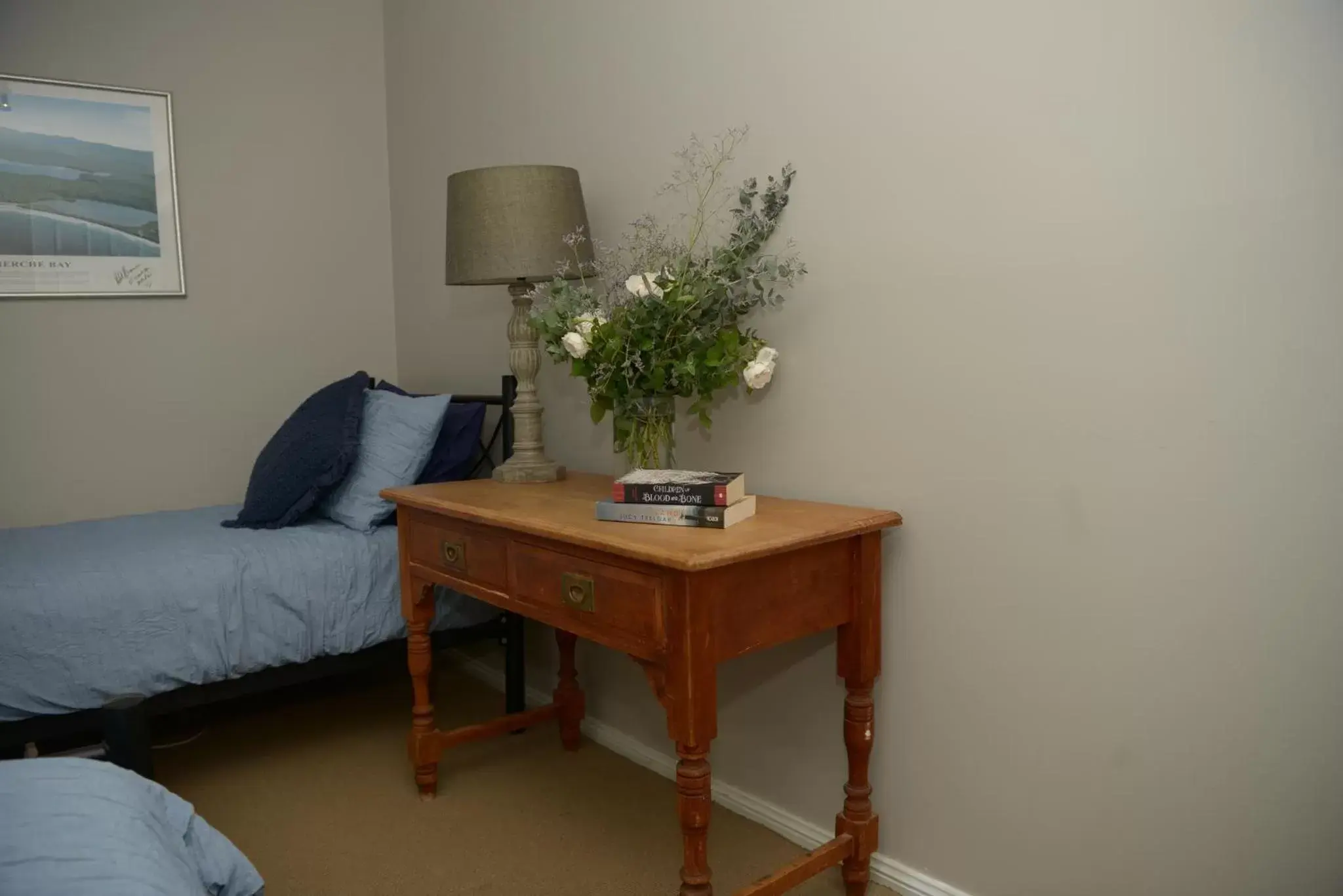 Bedroom, Seating Area in Borrodell Vineyard