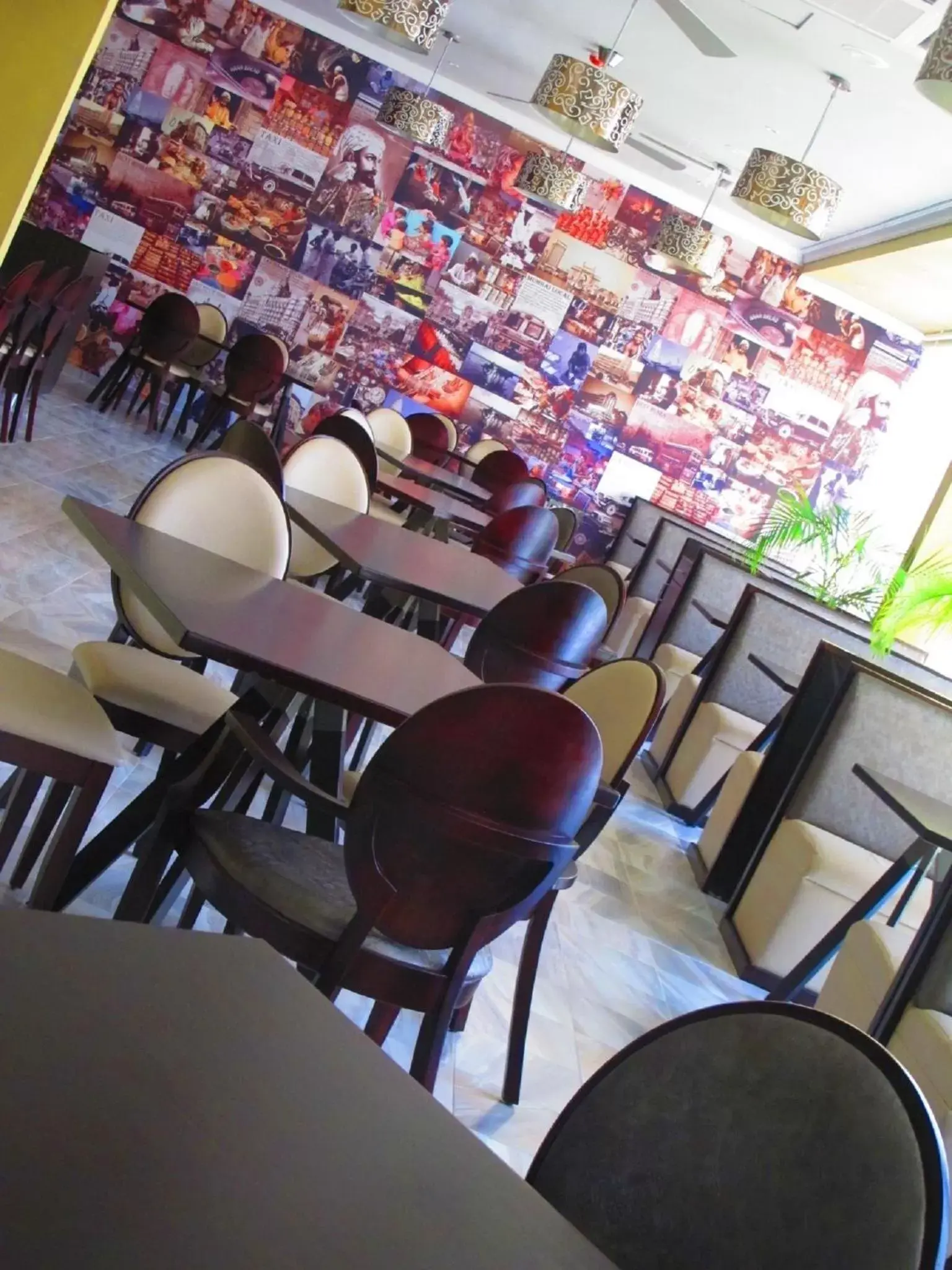 Restaurant/places to eat in CBD Hotel Restaurant/places to eat in CBD Hotel