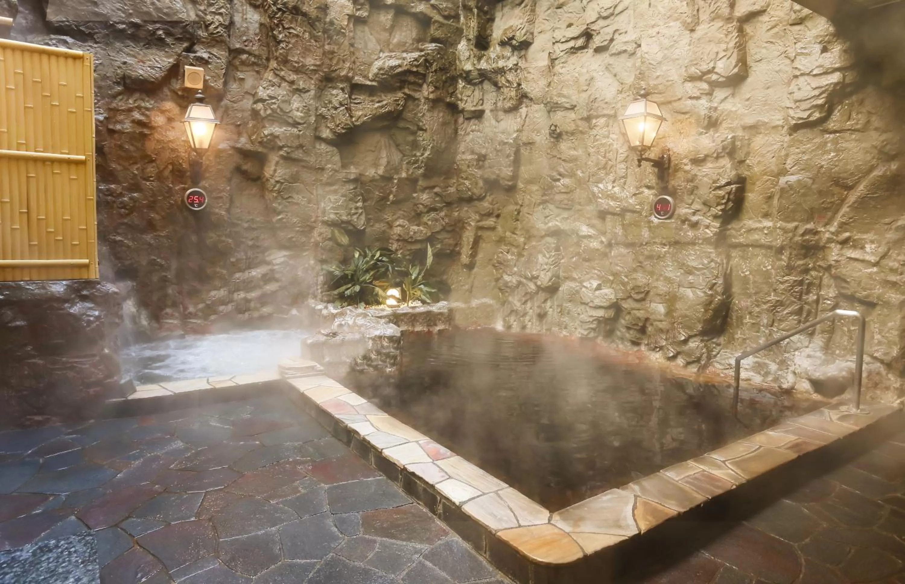 Hot Spring Bath in Premier Hotel -CABIN- Obihiro