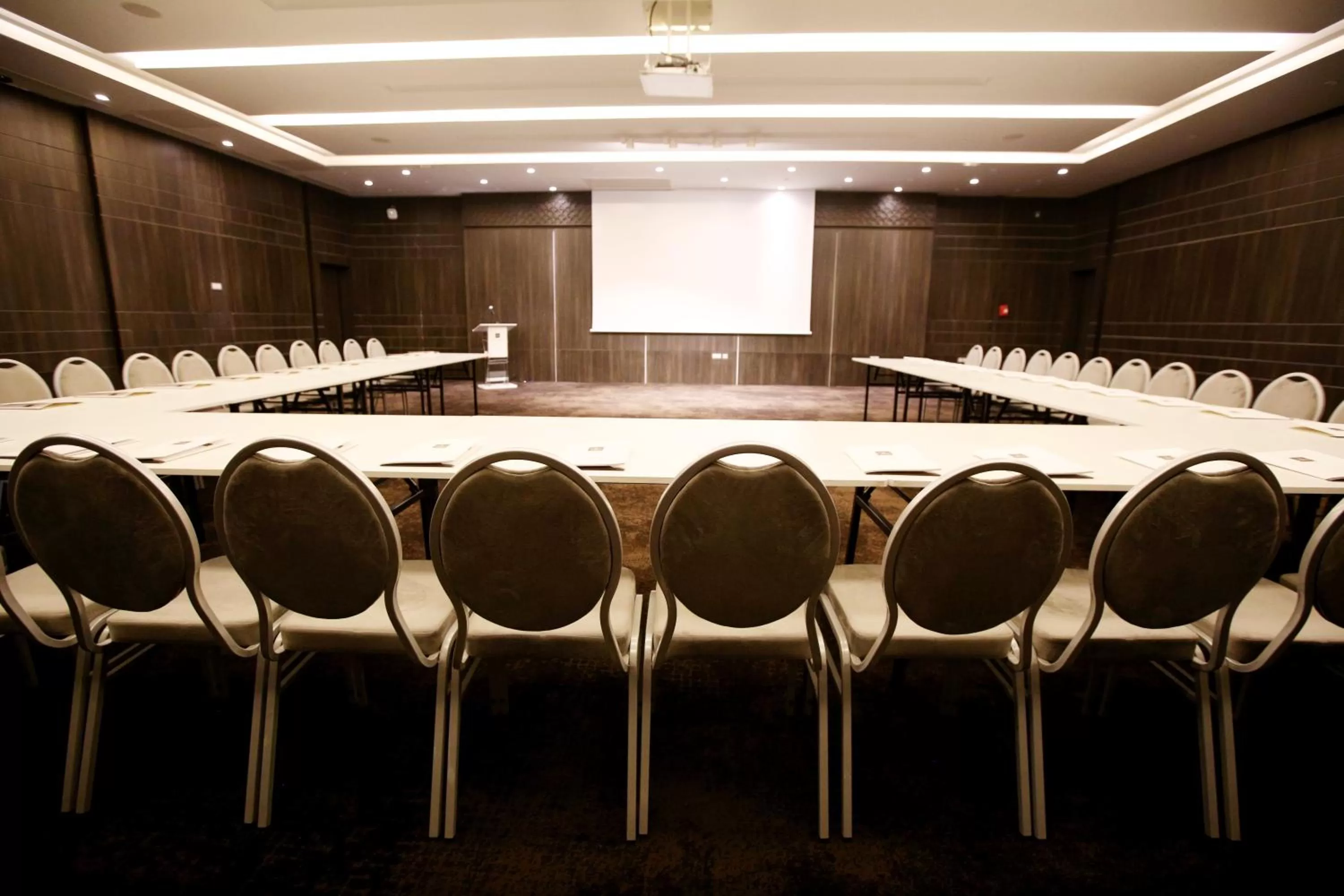 Meeting/conference room in Radisson Hotel Sfax