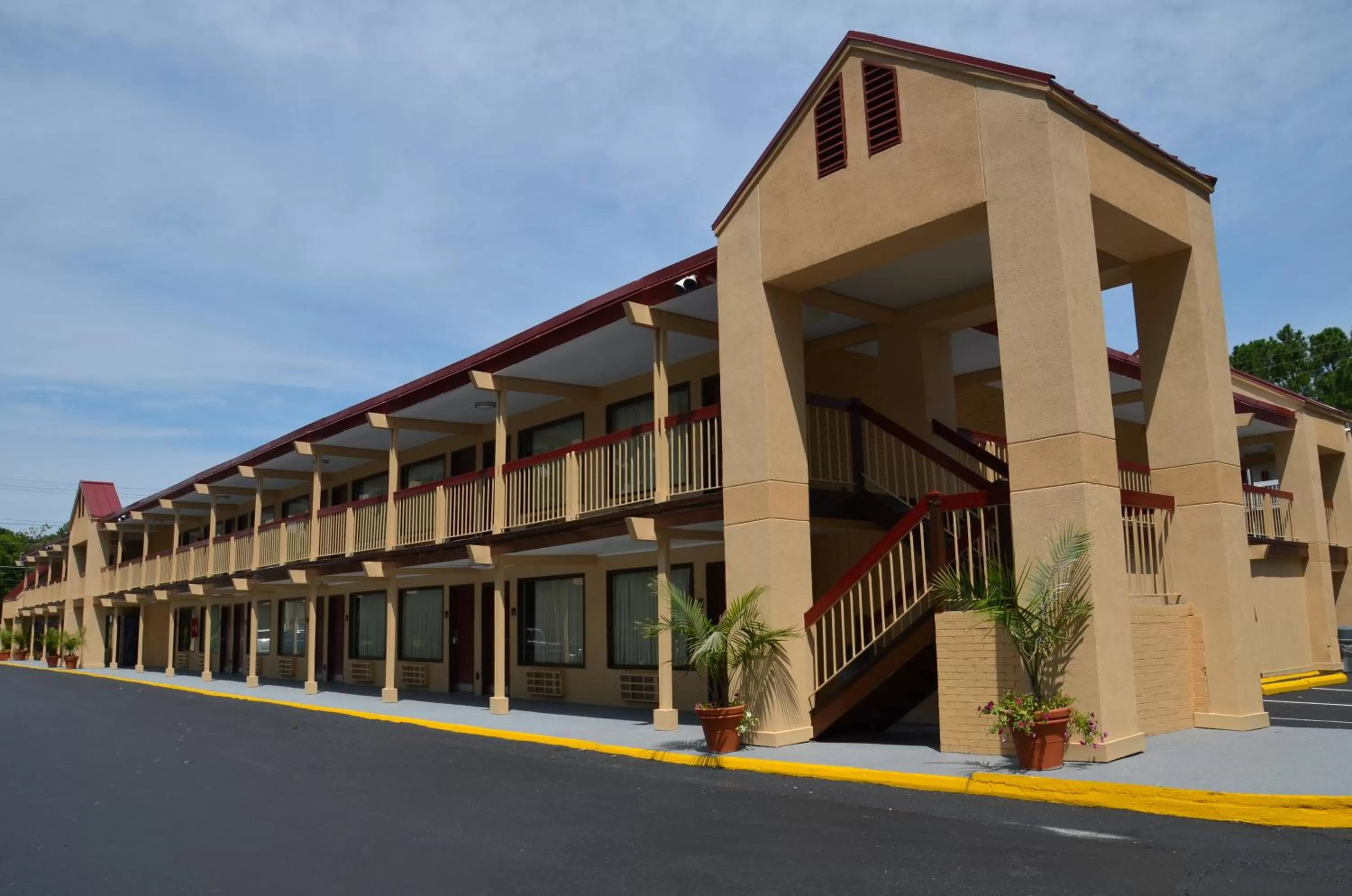 Property building in Red Roof Inn Williamsburg