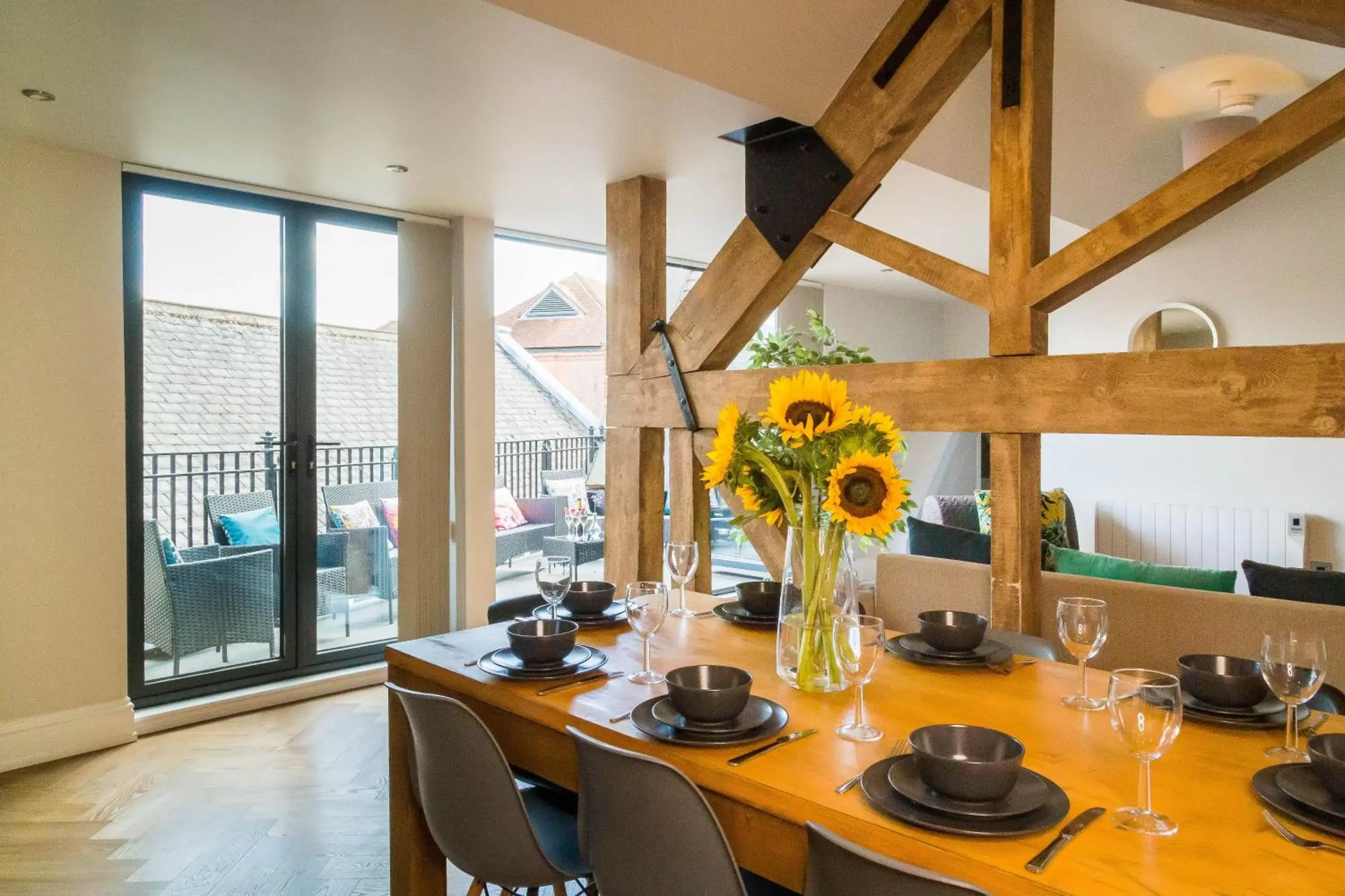 Kitchen or kitchenette, Dining Area in Goodramgate Apartments