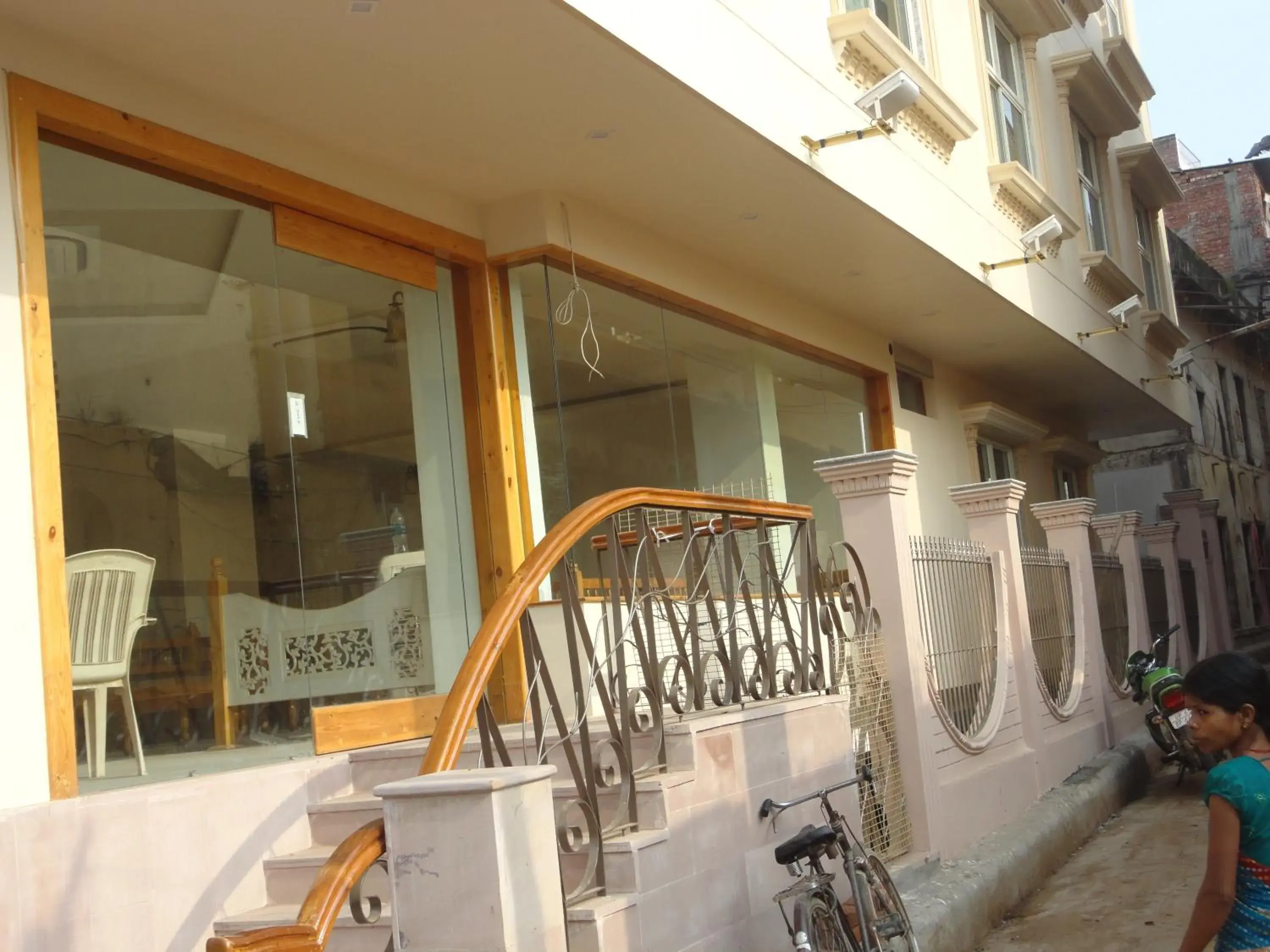 Facade/entrance in Hotel Banaras Haveli