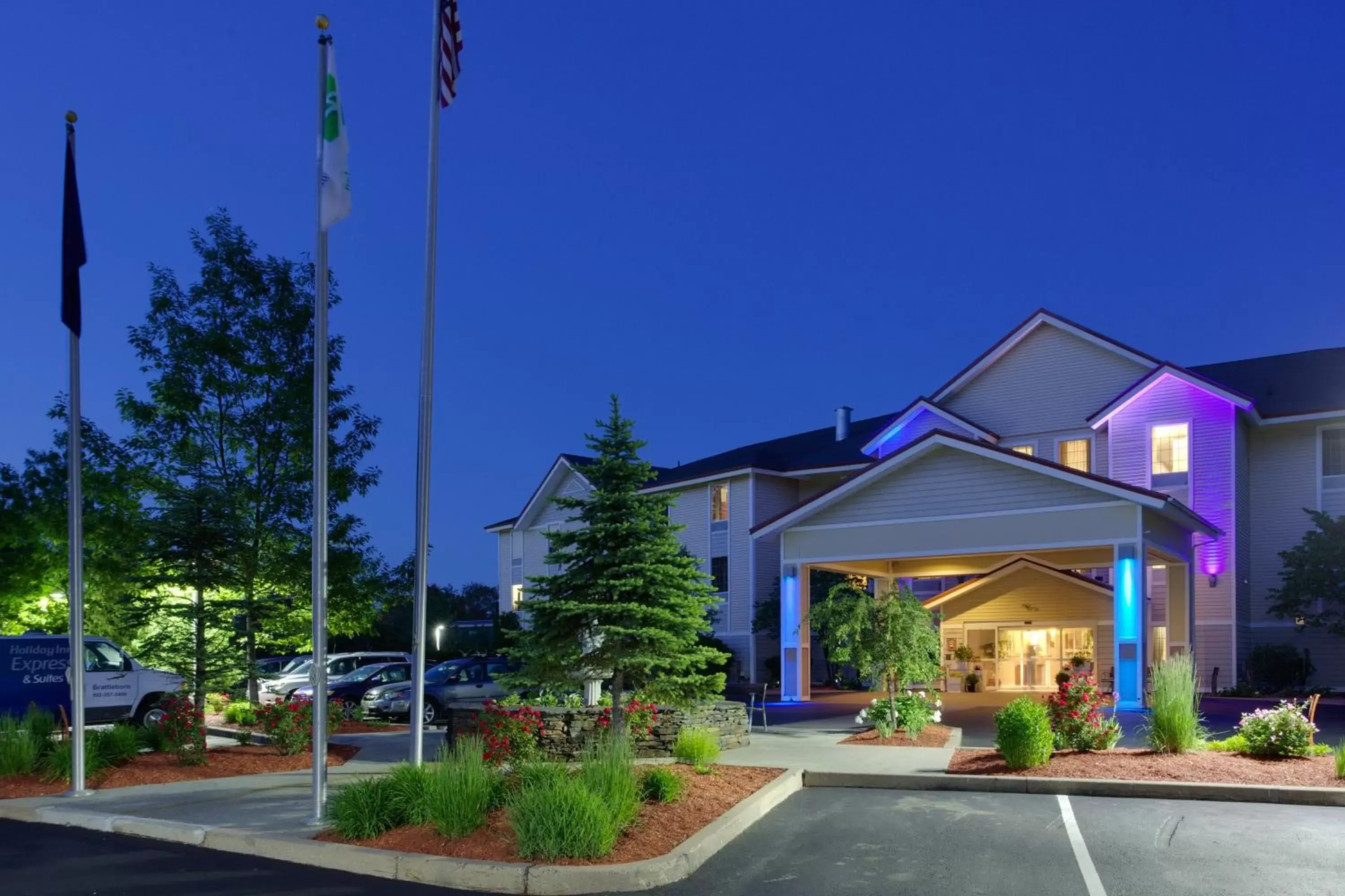 Property Building in Holiday Inn Express Hotel & Suites Brattleboro, an IHG Hotel
