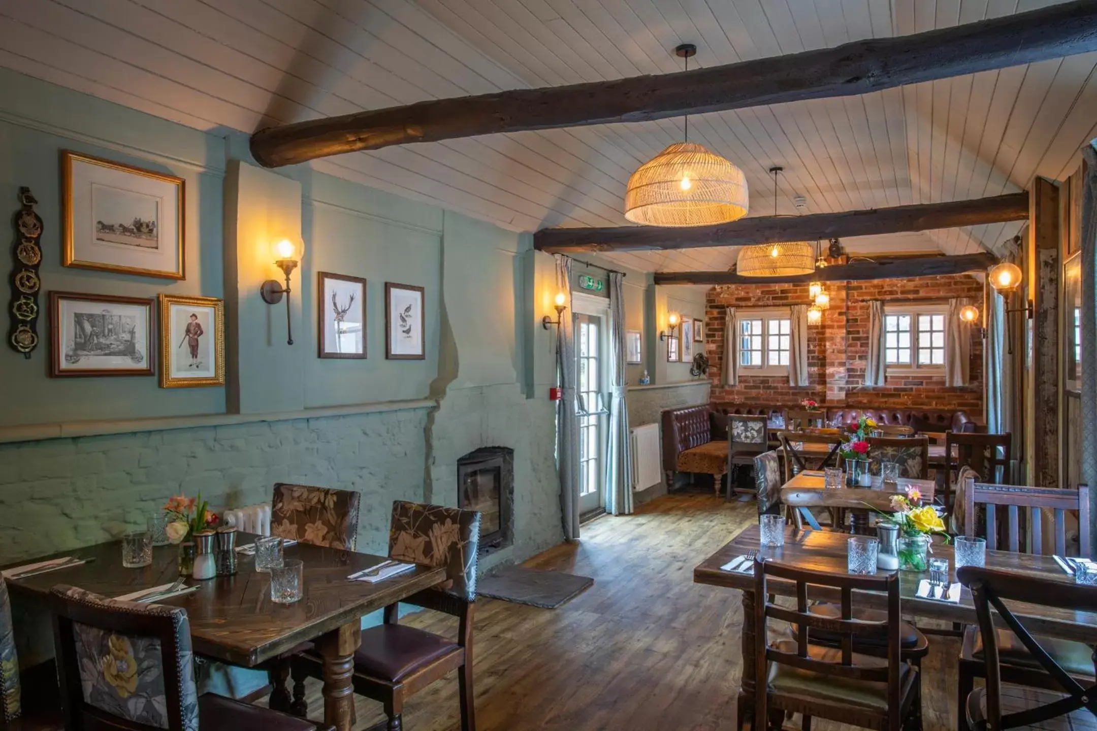 Restaurant/Places to Eat in The White Lion, Soberton