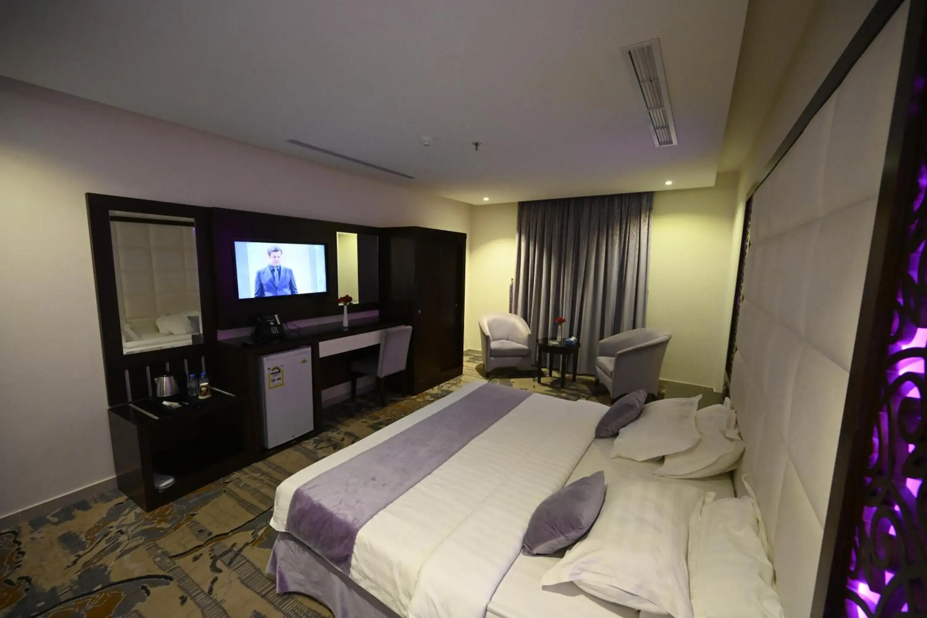 TV/Entertainment Center in ASTER HOTEL