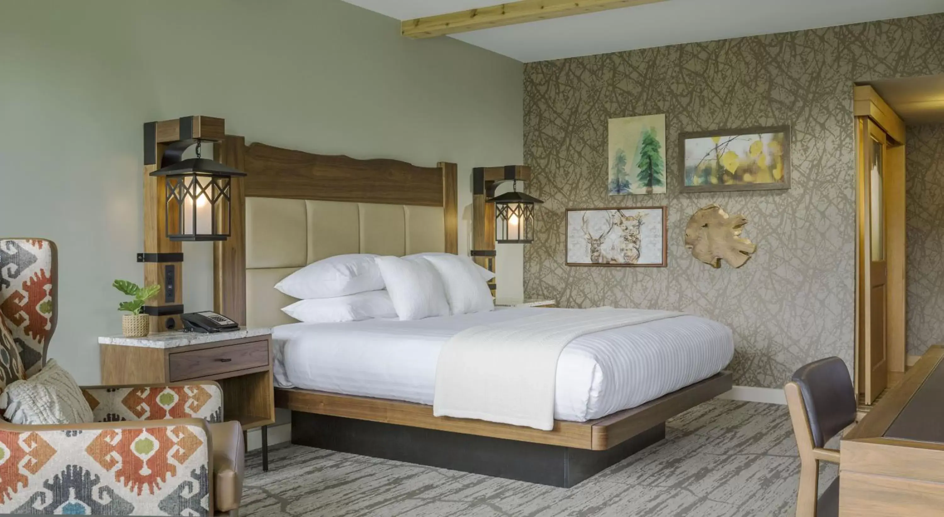 Bed in High Peaks Resort