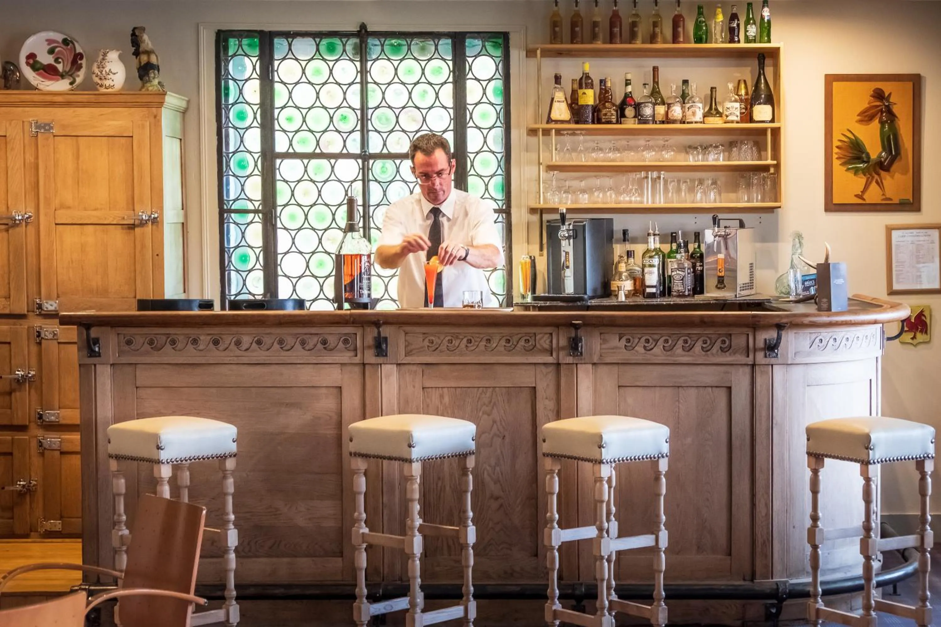 Living room in Logis Hôtel Restaurant Le Coq Hardi
