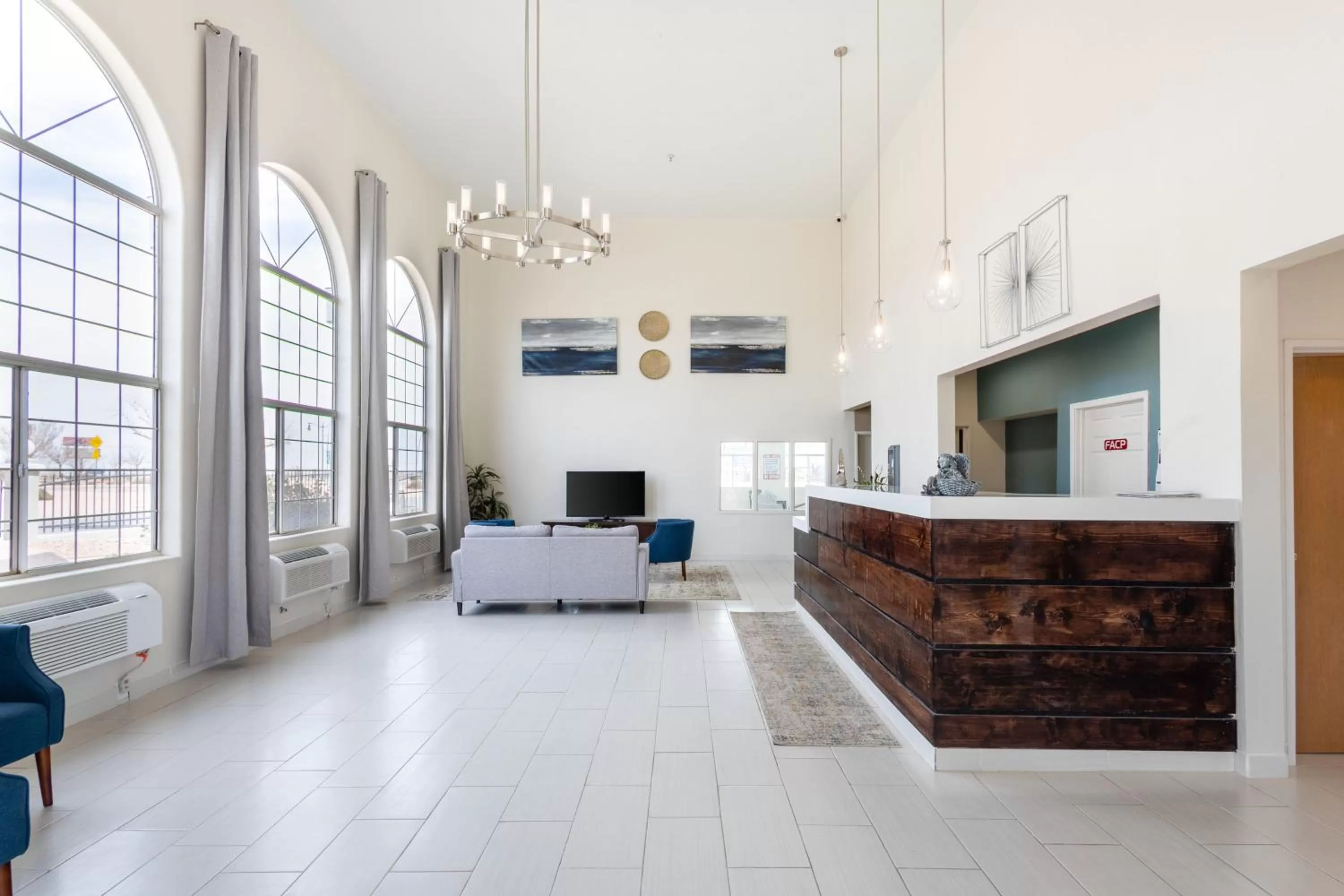 Lobby or reception in Quality Inn Winslow I-40