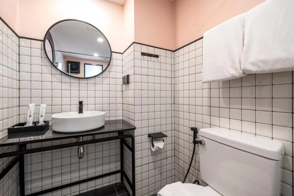 Deluxe Double or Twin Room in Myhotel Cmyk@Ratchada