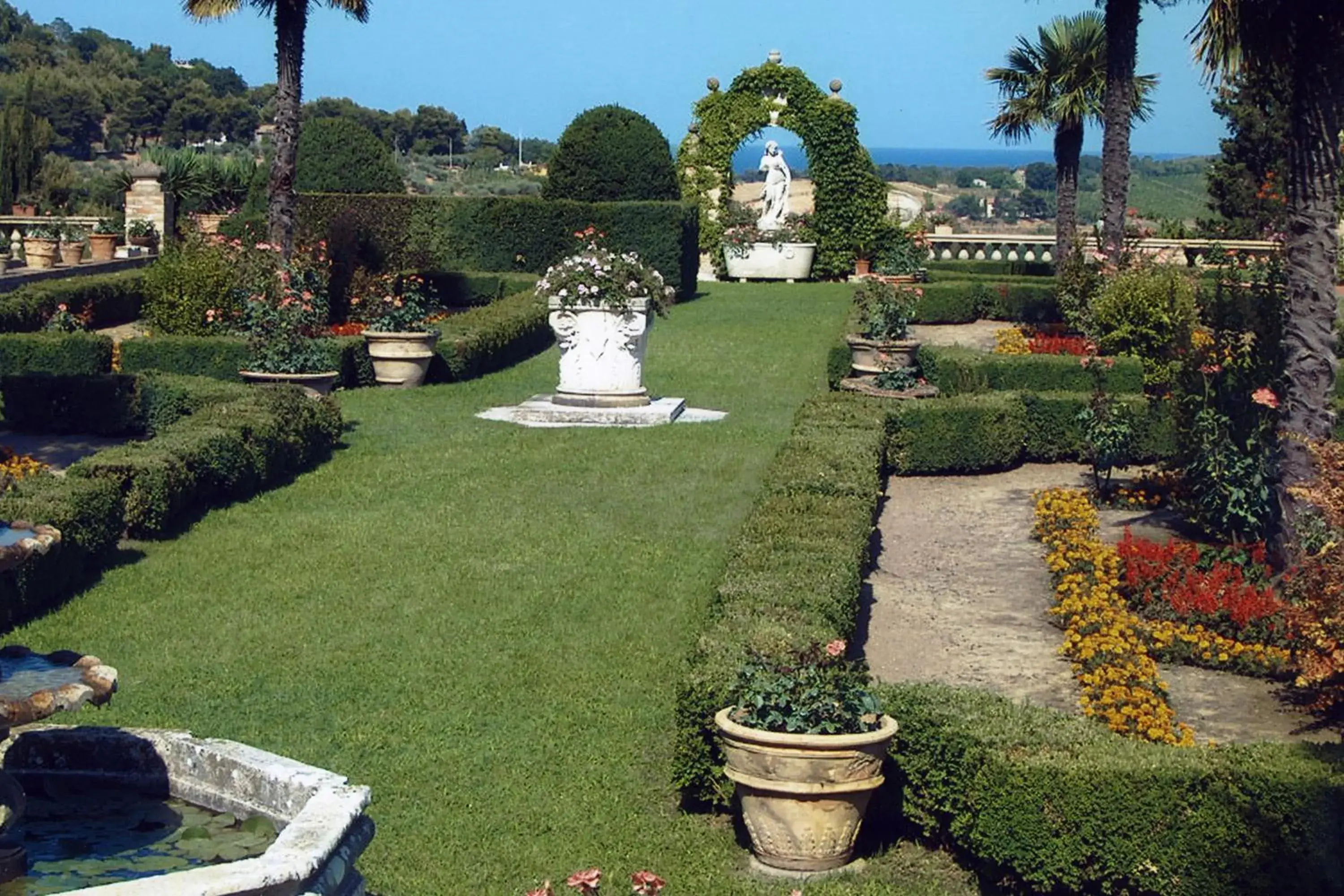 Garden in Villa Cattani Stuart