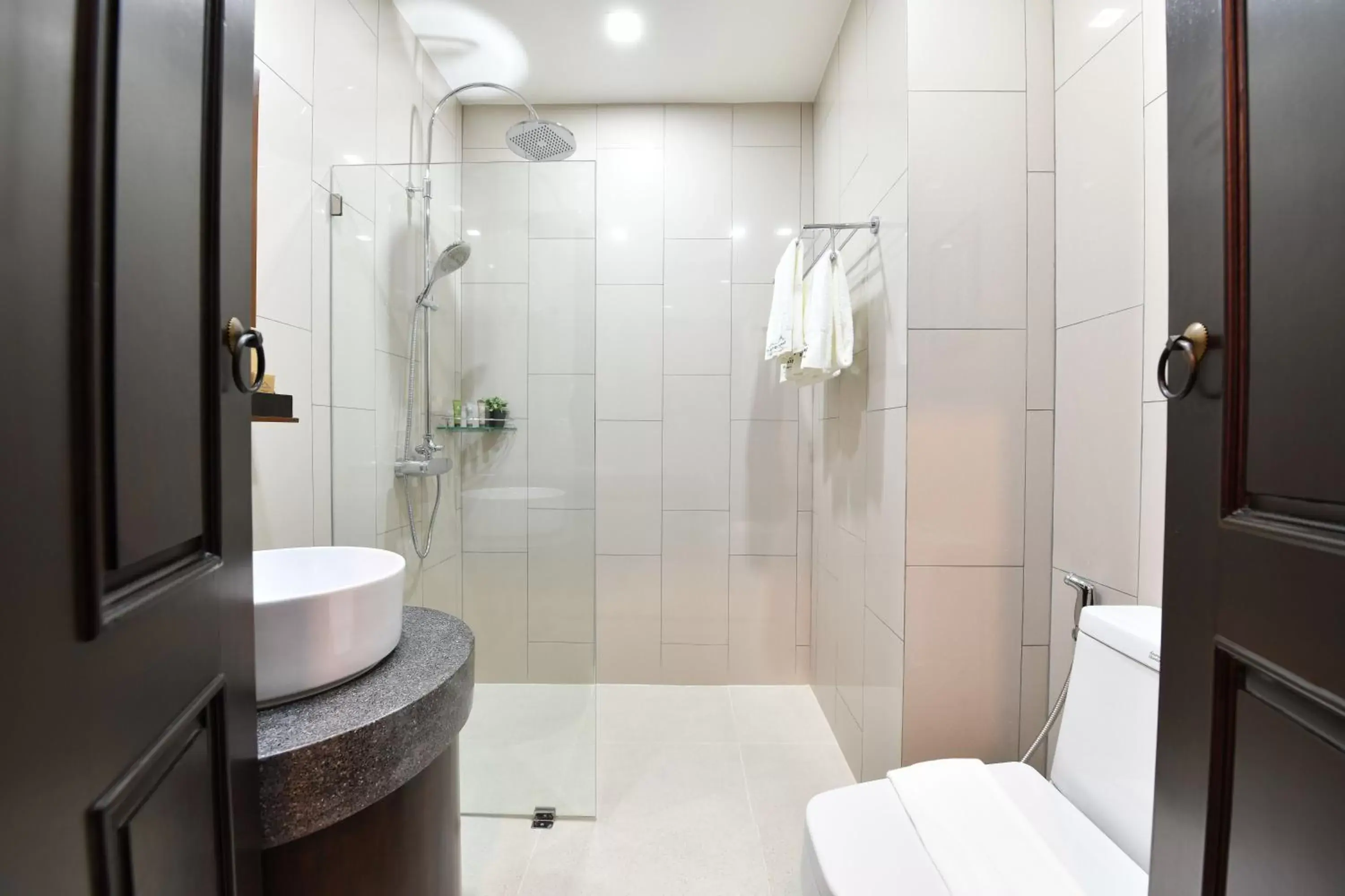 Shower, Bathroom in El Barrio Lanna- SHA Extra Plus