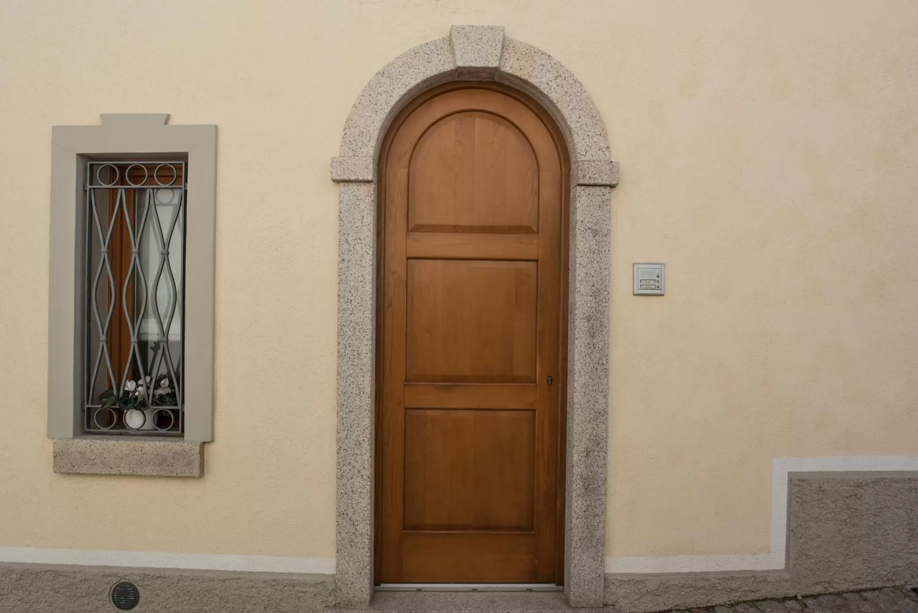 Property building, Facade/Entrance in CelesteDiMare