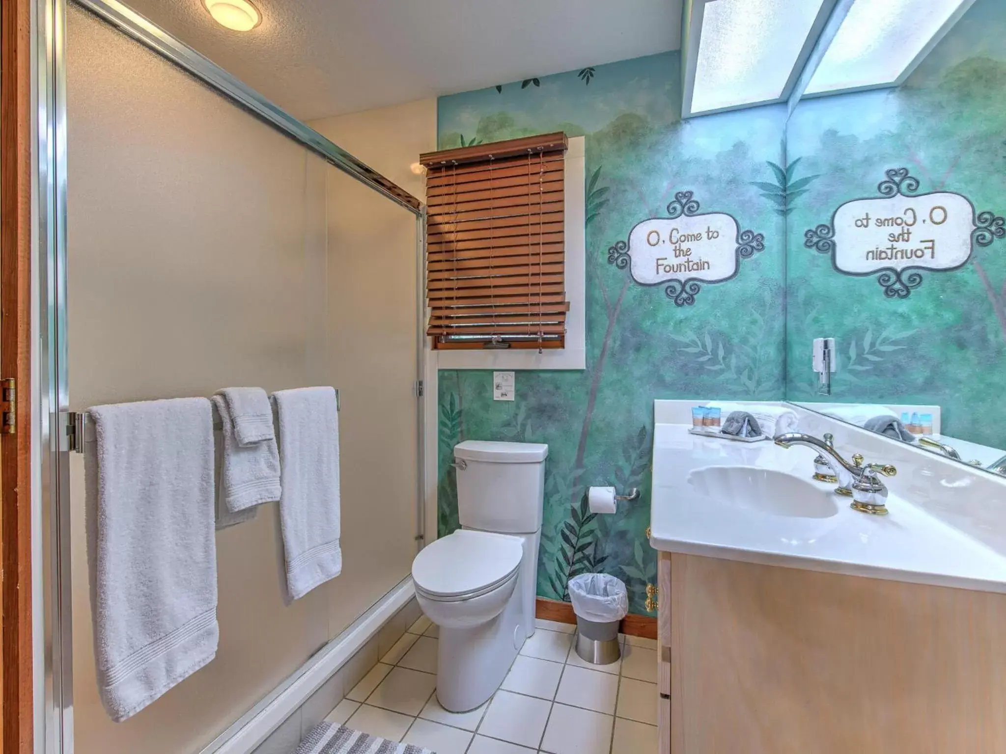 Shower, Bathroom in Riverbend Retreat - Fla.