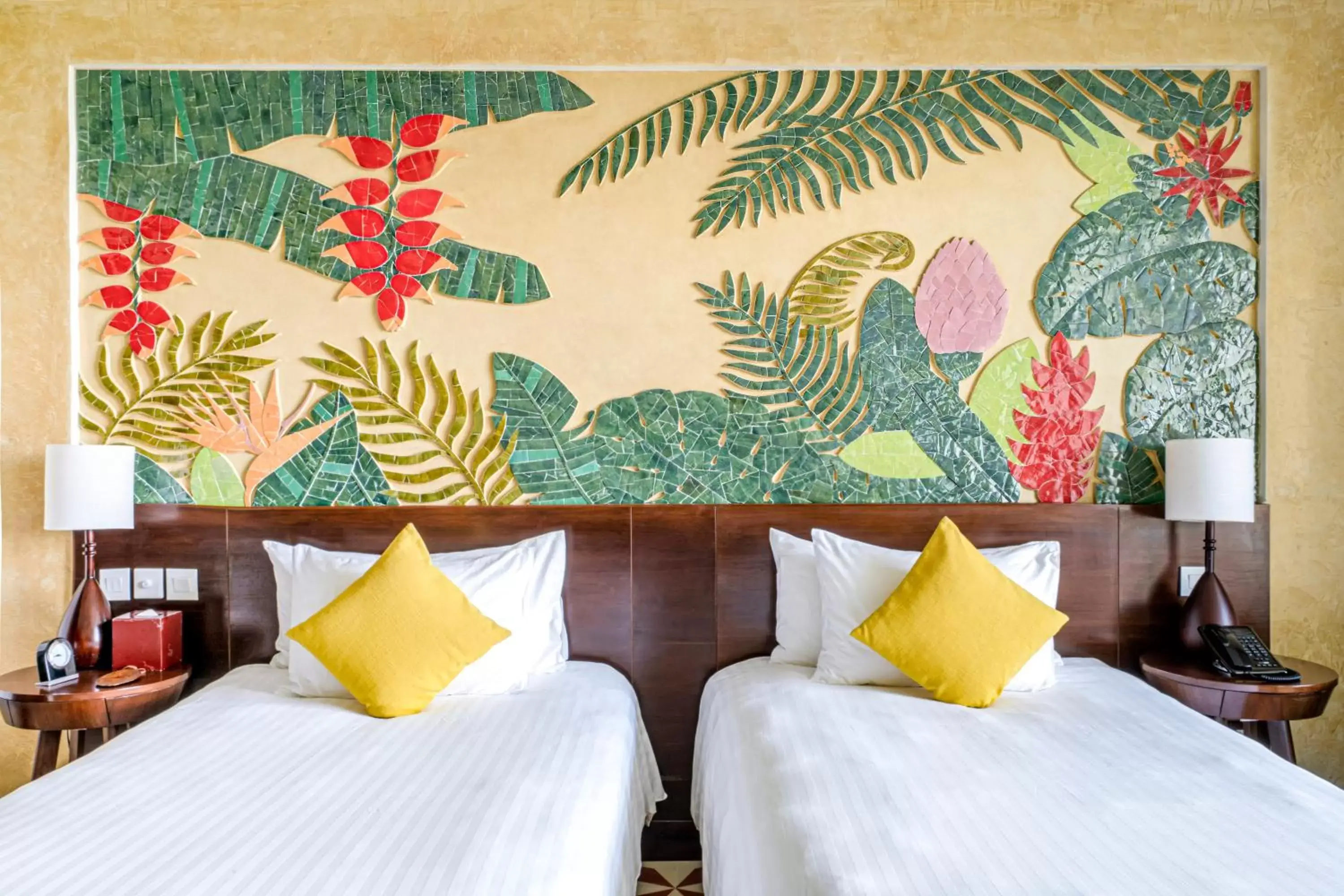 Bed in Salinda Resort Phu Quoc - Sparkling Wine Breakfast