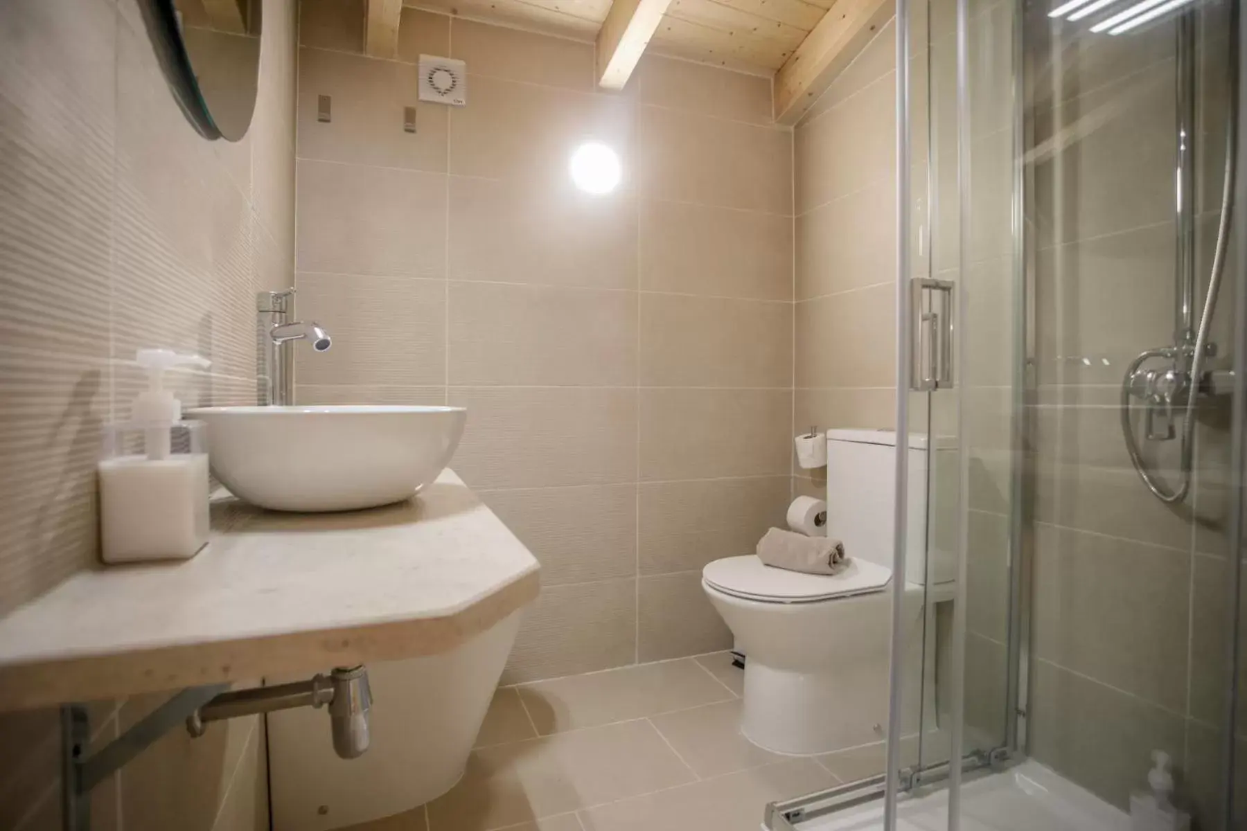 Bathroom in Óbidos Pátio House