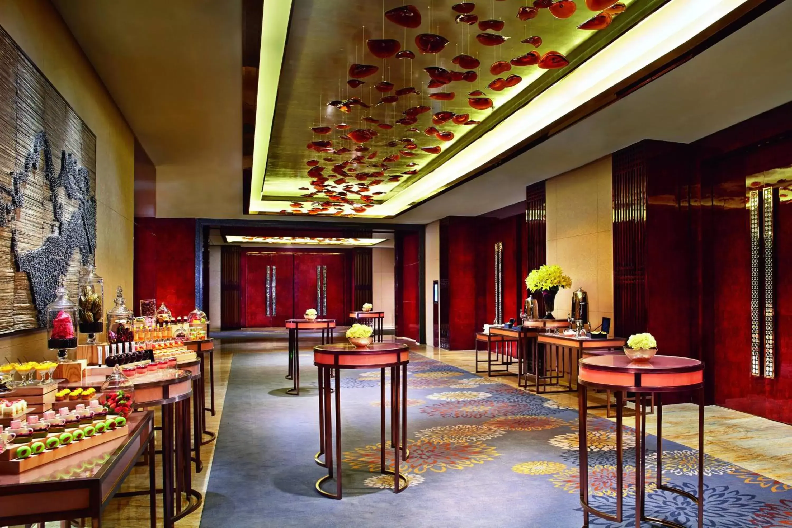 Meeting/conference room, Restaurant/Places to Eat in The Ritz-Carlton, Chengdu