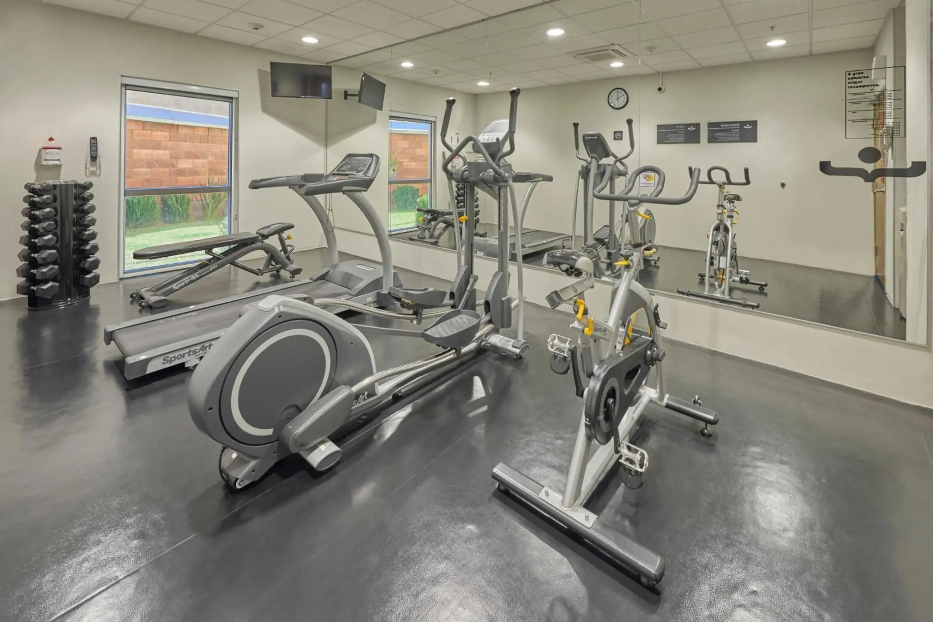 Fitness centre/facilities, Fitness Center/Facilities in City Express by Marriott Irapuato Norte