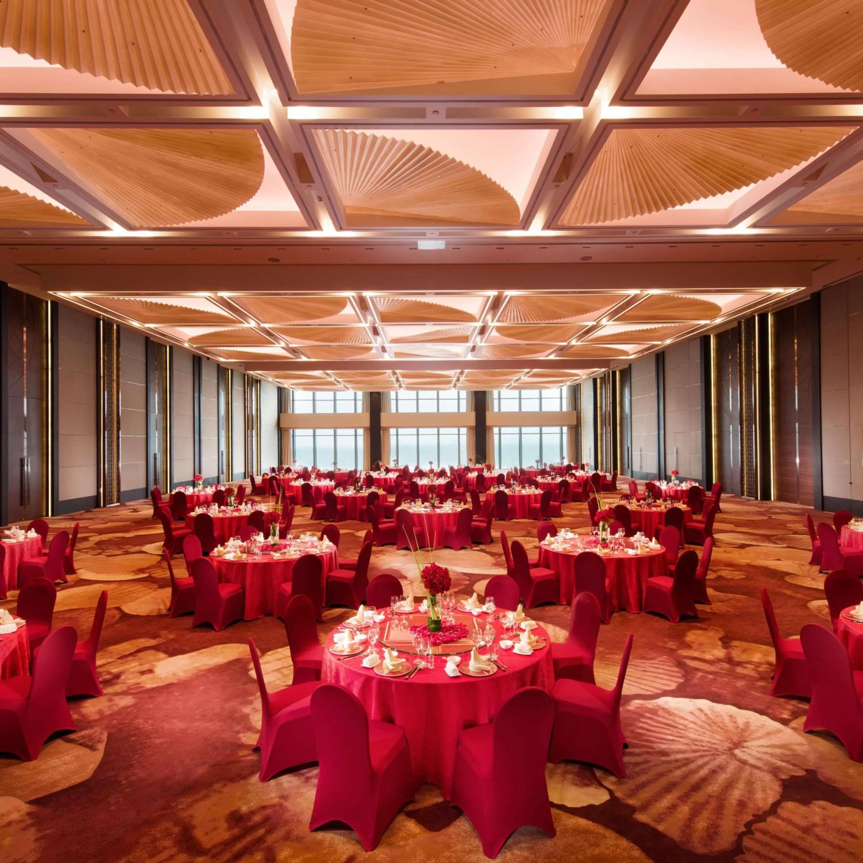 Meeting/conference room in Hilton Yantai Golden Coast