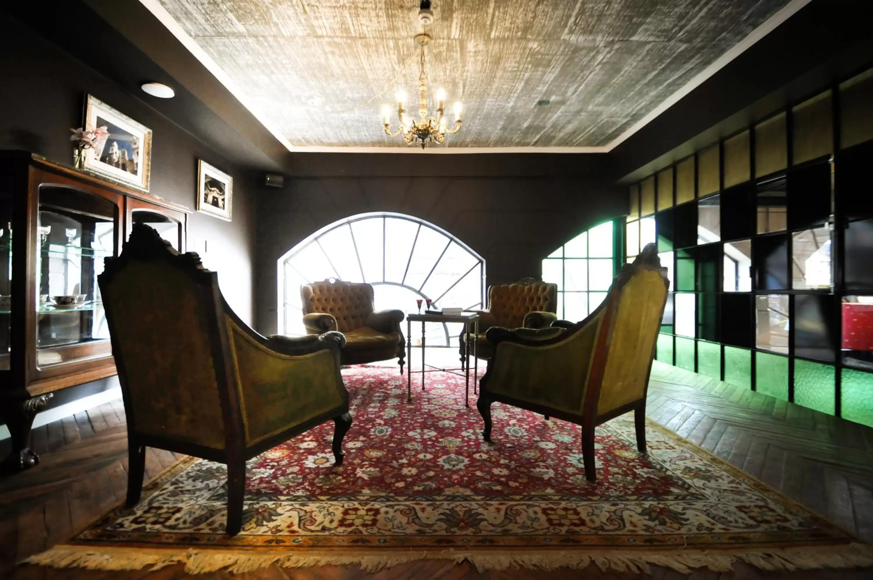 Lounge or bar, Seating Area in Hotel Clasico