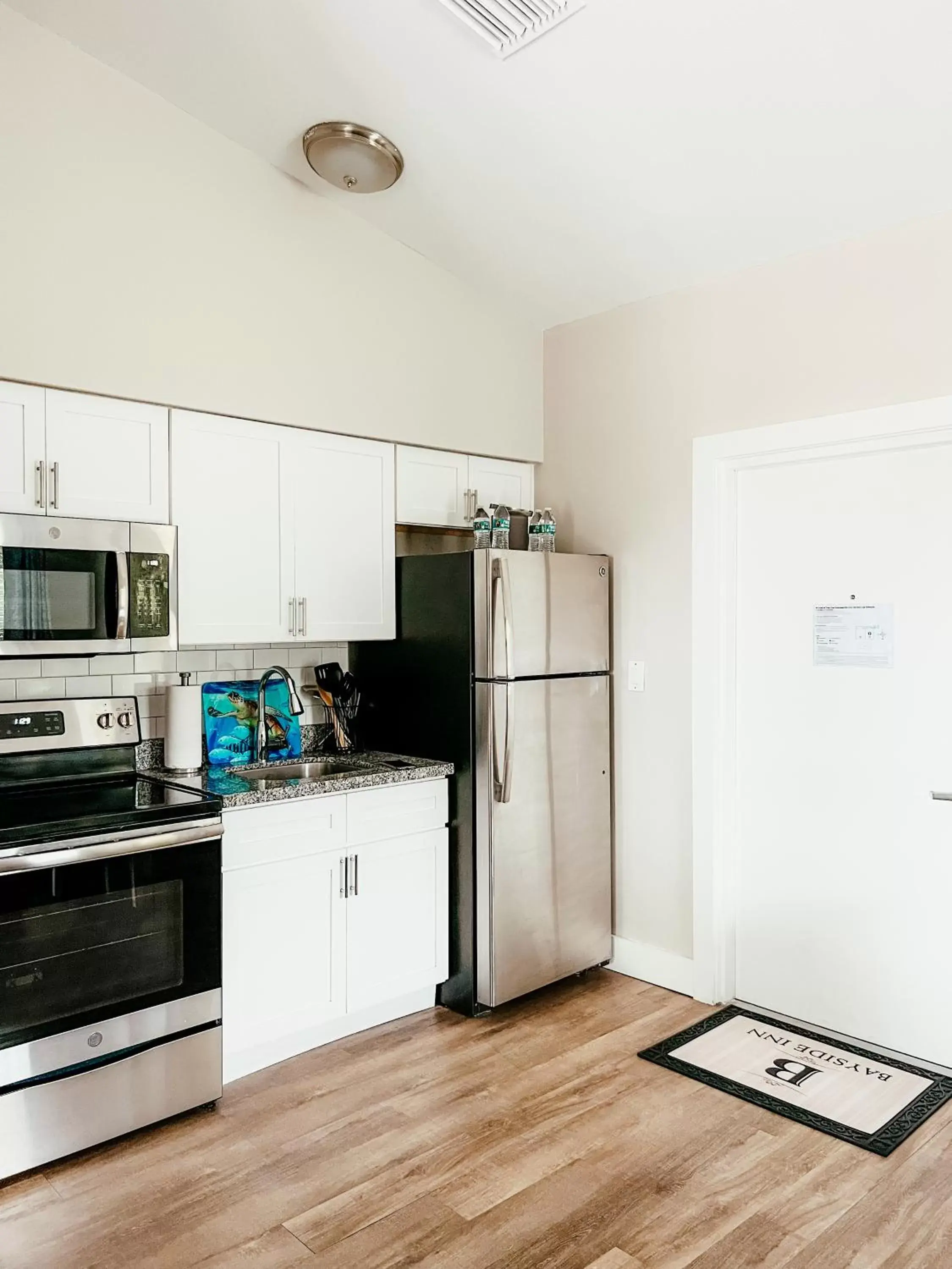 Kitchen or kitchenette, Kitchen/Kitchenette in Bayside Inn Key Largo