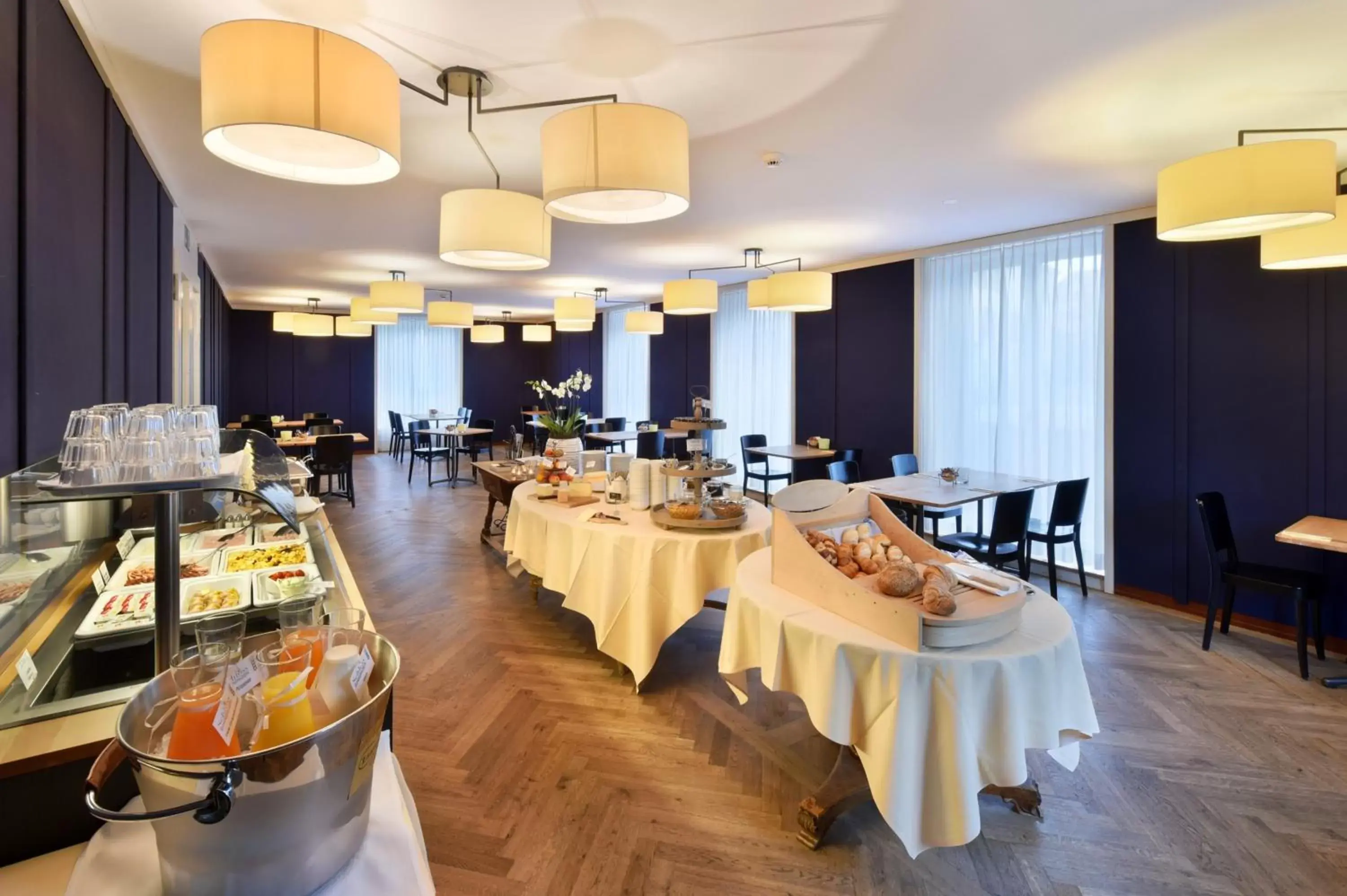Buffet breakfast, Restaurant/Places to Eat in Hotel im Schlosspark
