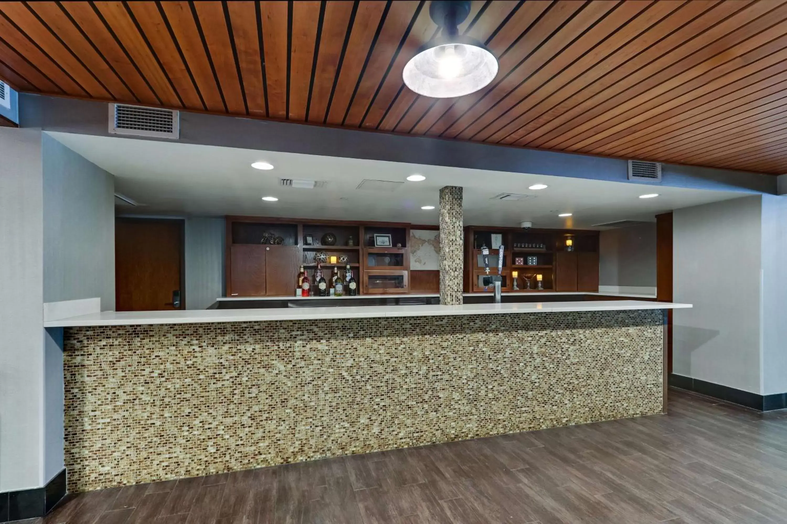 Lounge or bar, Lobby/Reception in Drury Inn & Suites San Antonio Airport