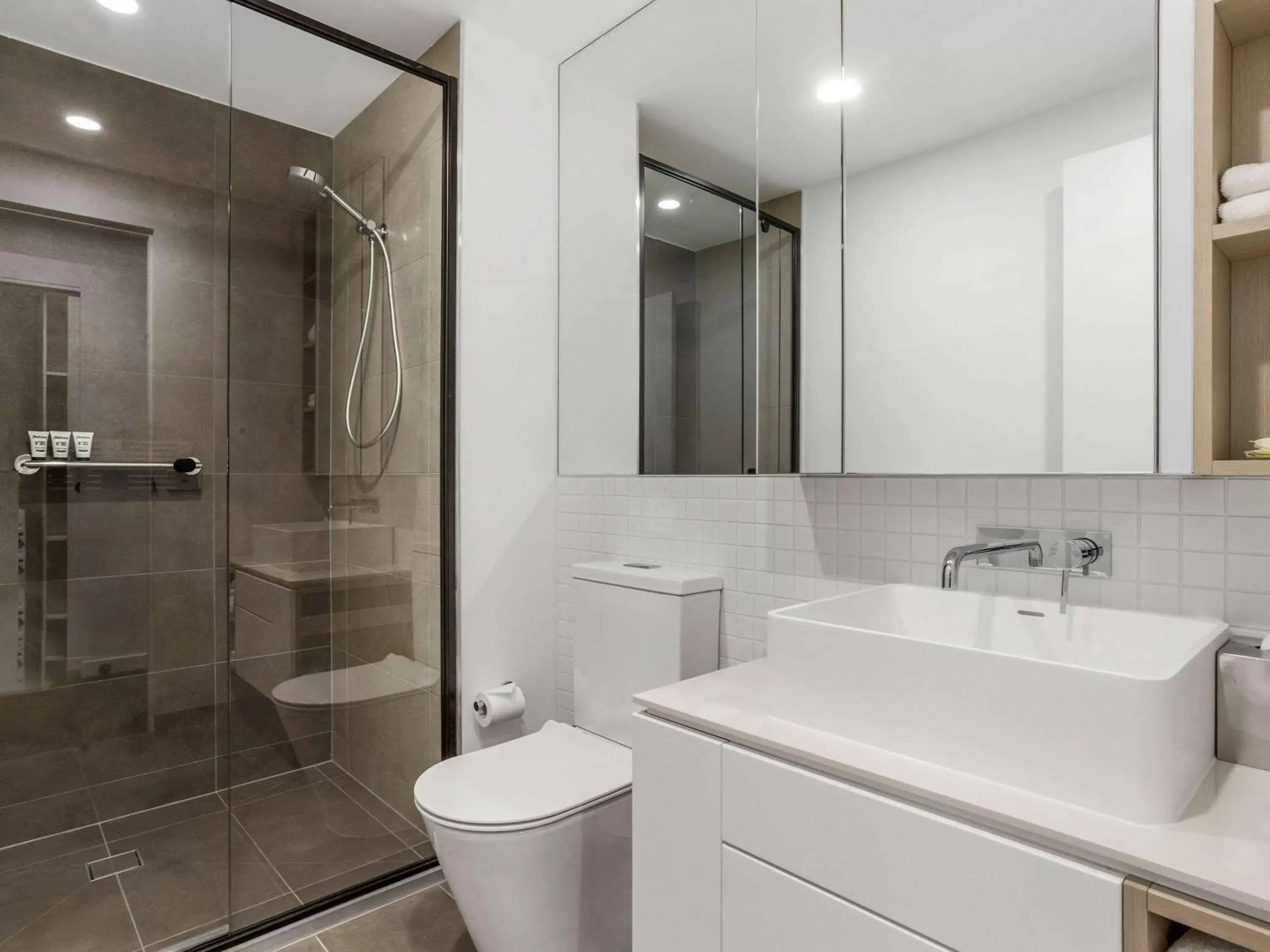 Photo of the whole room, Bathroom in The Sebel Melbourne Moonee Ponds