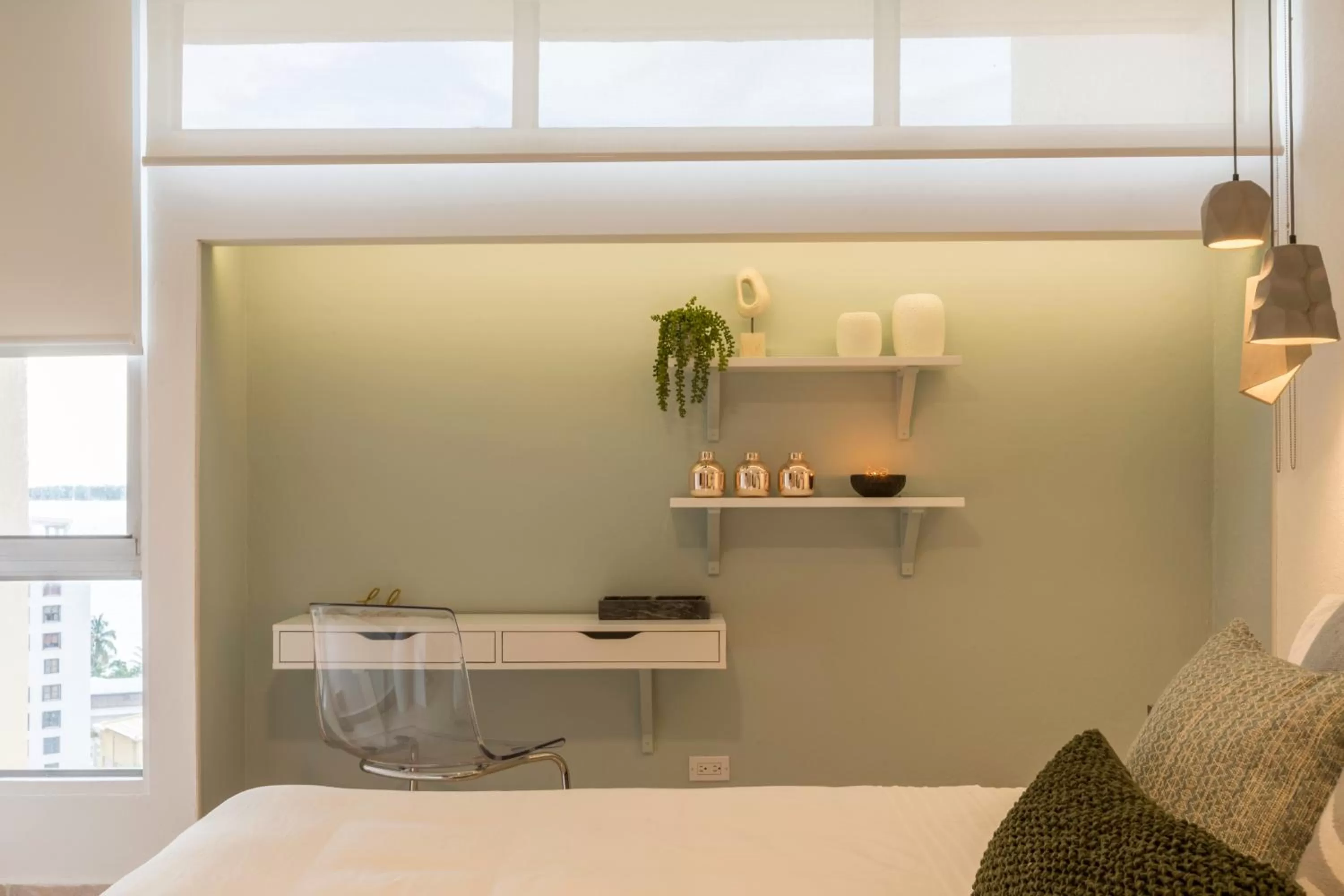 Bedroom, Bed in OCEAN VIEW DELUXE SUITE: PVT. BEACH & POOL