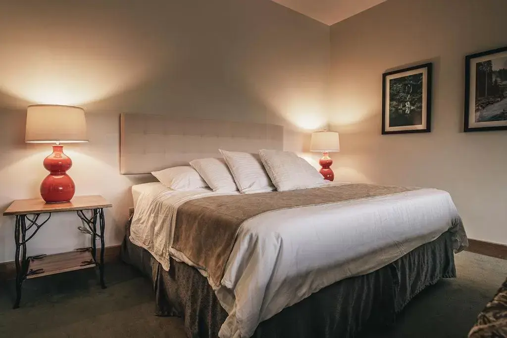 King Room with Mountain View in Nantahala Village King Room with Mountain View in Nantahala Village