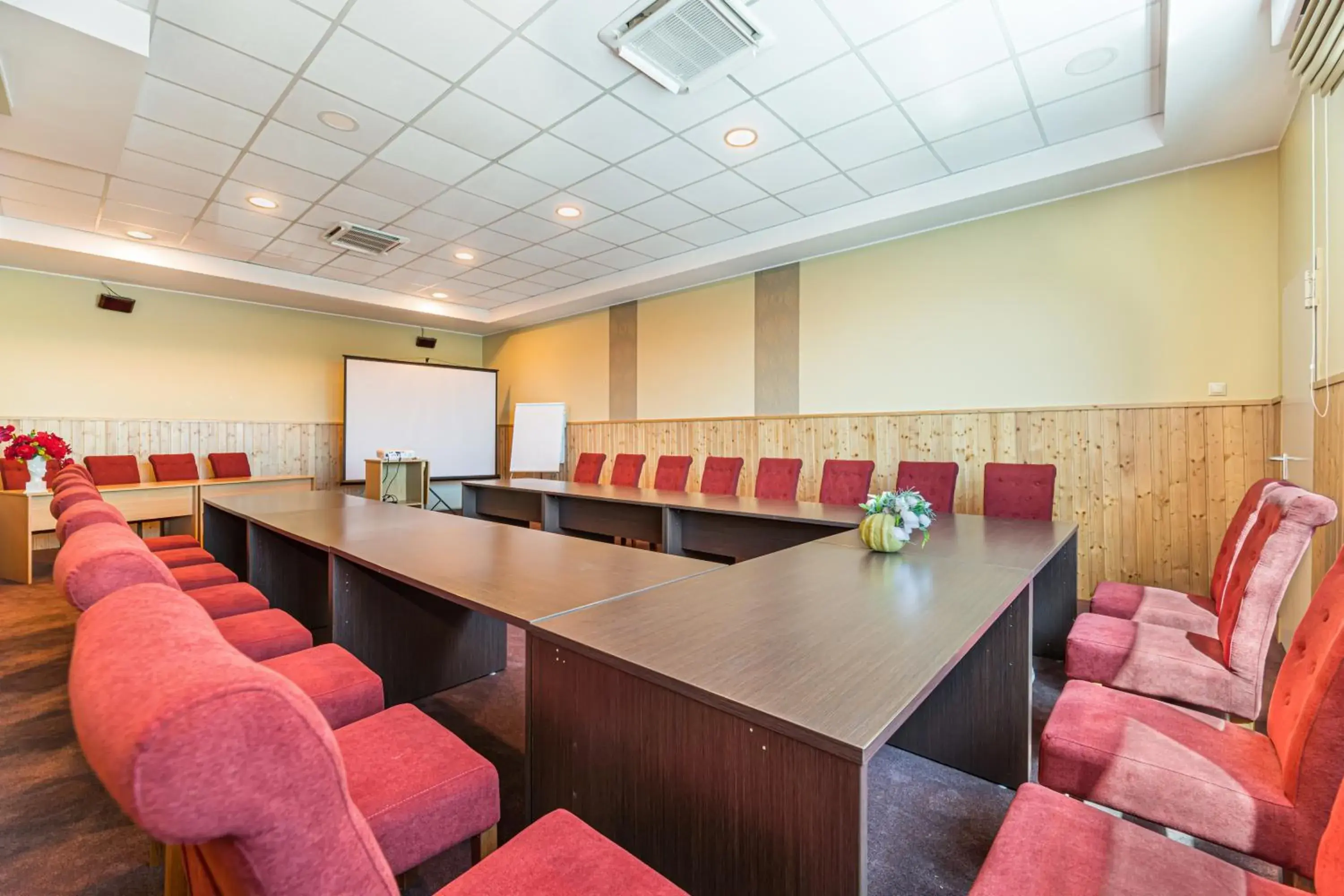 Meeting/conference room in Vega Hotel