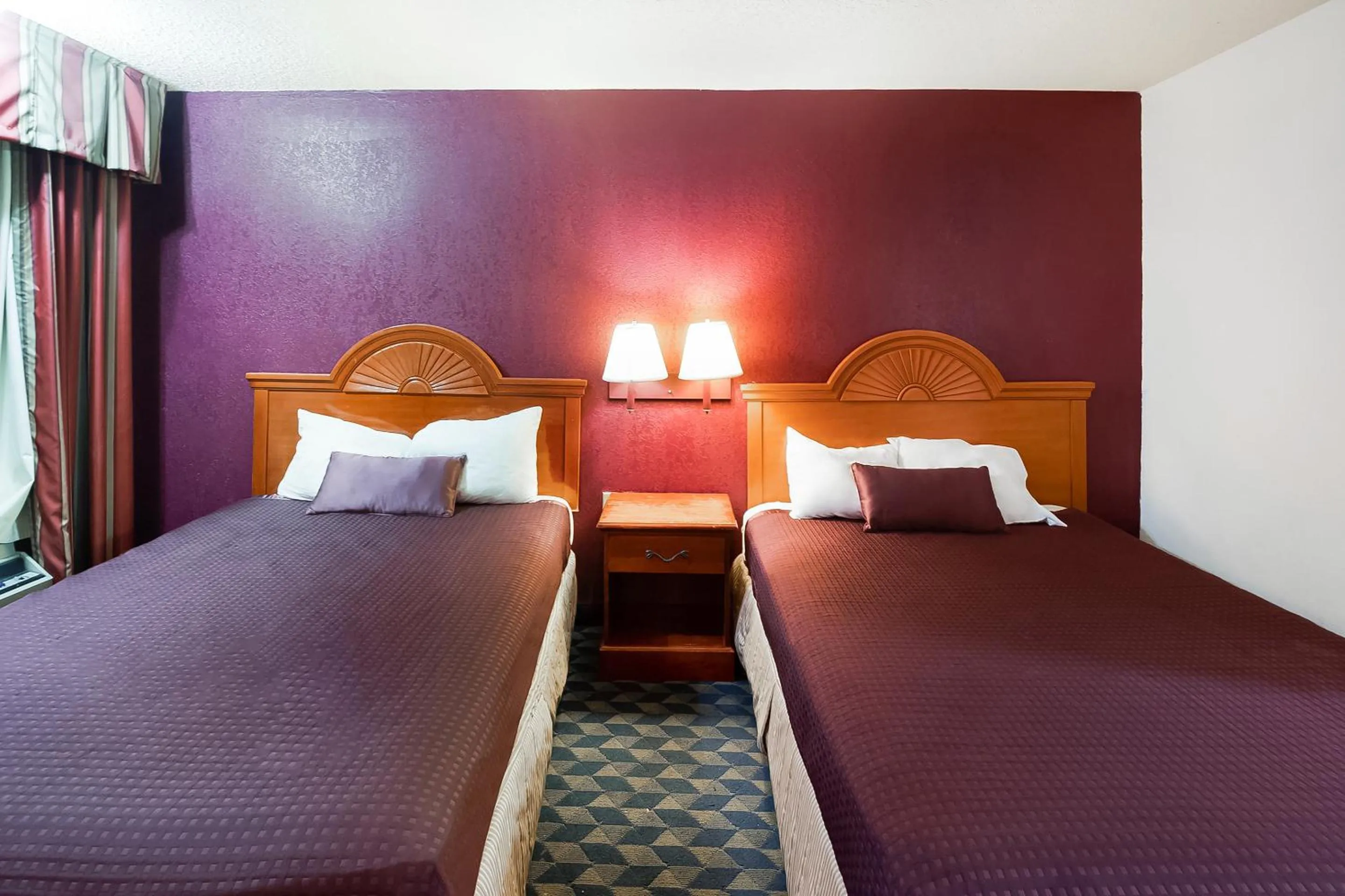 Bedroom, Bed in OYO Hotel Manning SC