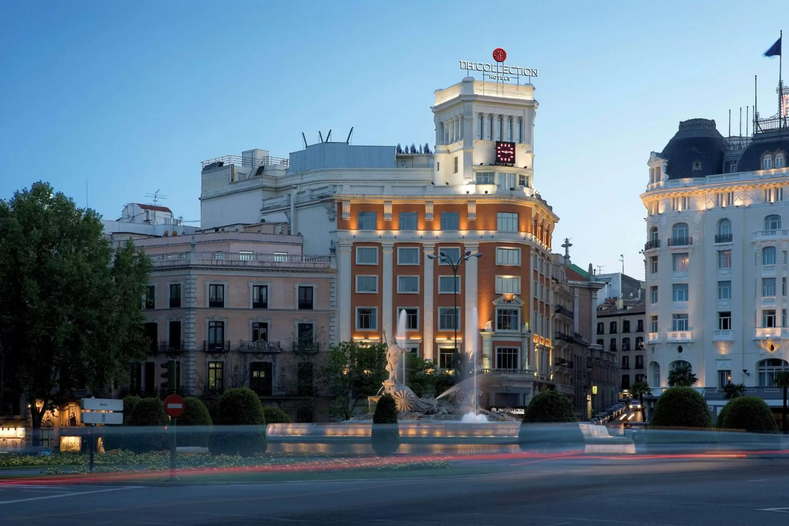Property Building in NH Collection Madrid Paseo del Prado