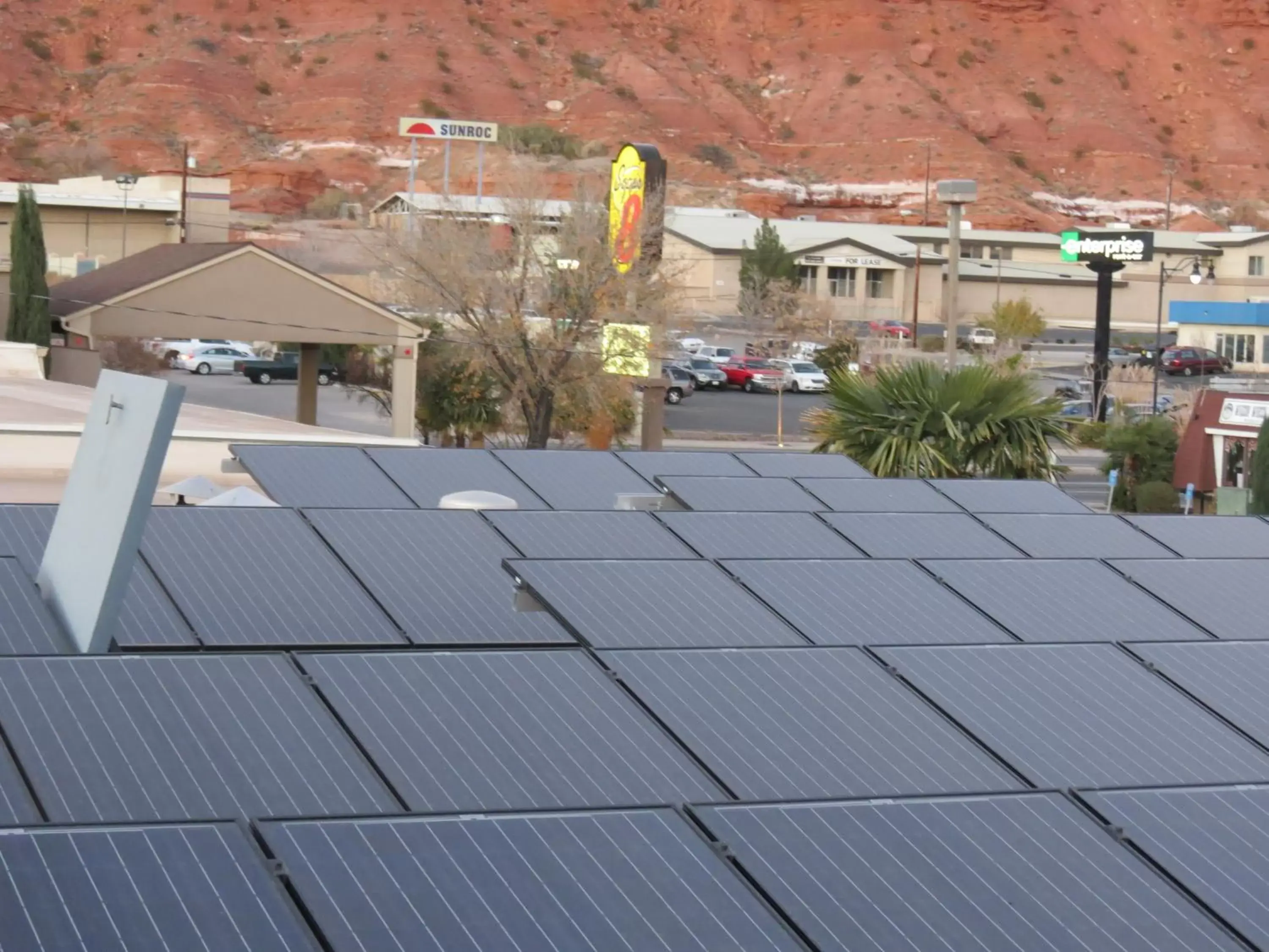 Property building in Super 8 by Wyndham St. George UT Property building in Super 8 by Wyndham St. George UT