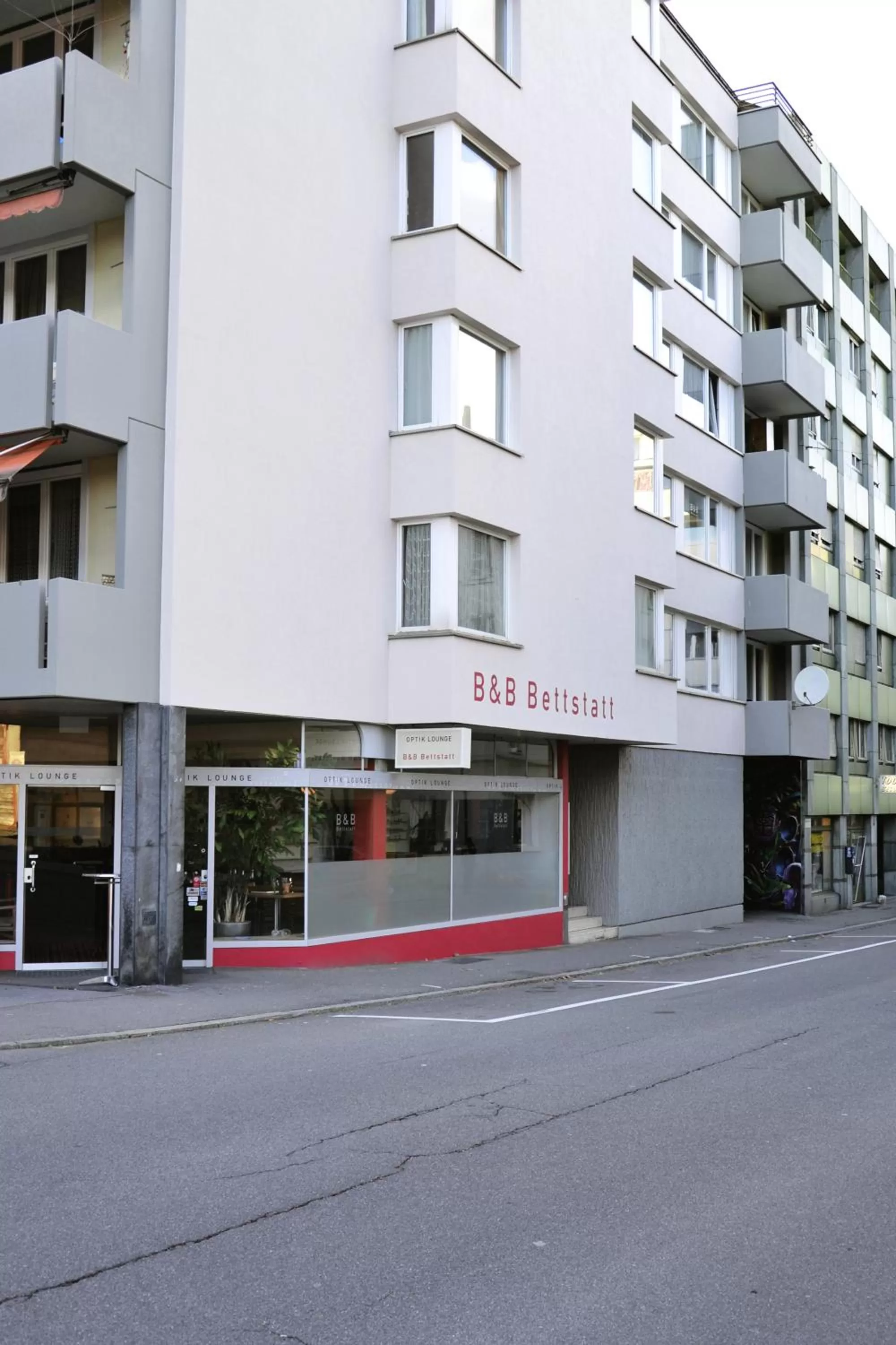 Property building in Bettstatt-Neustadt