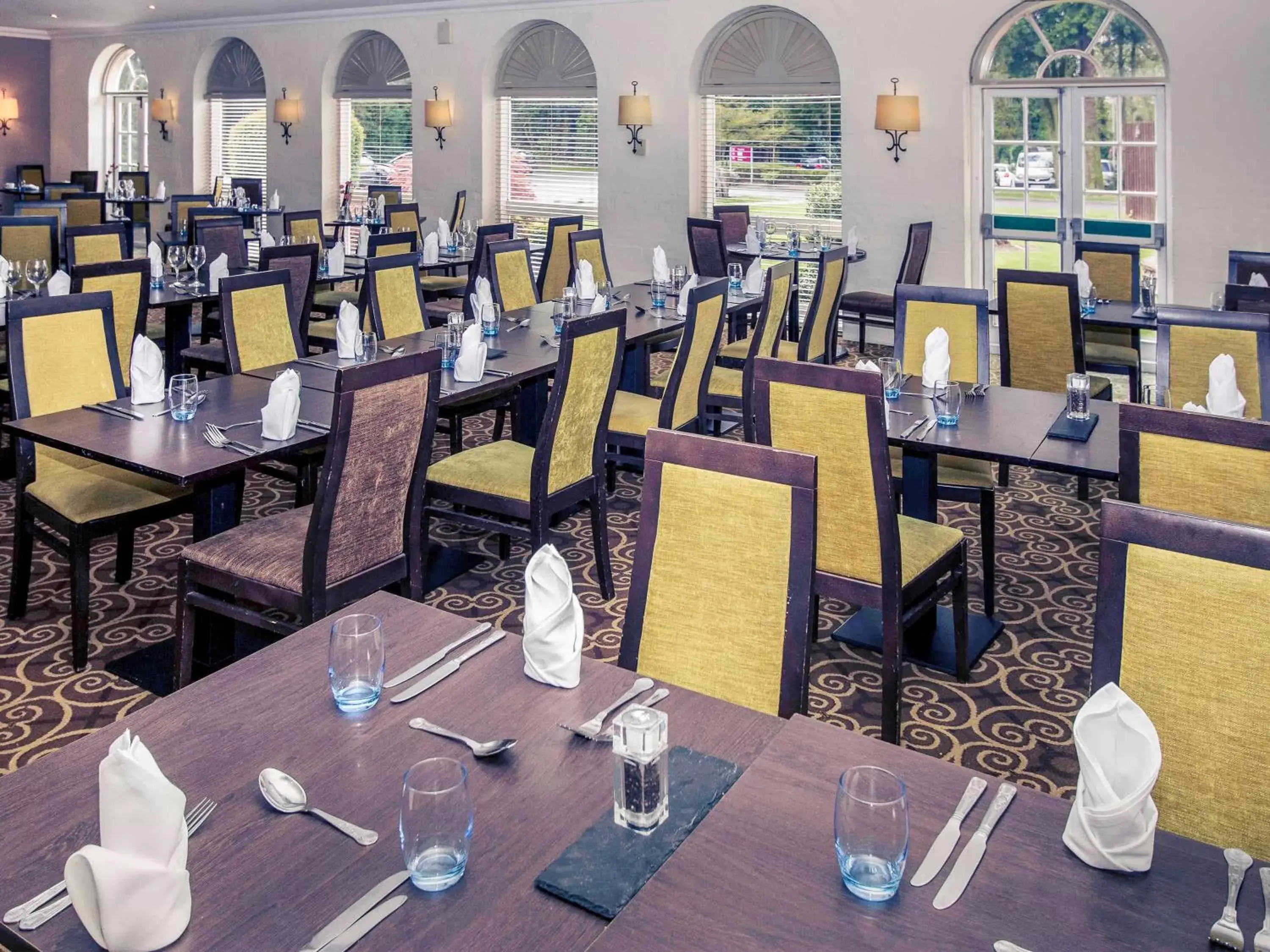 Restaurant/Places to Eat in Brandon Hall Hotel & Spa Warwickshire