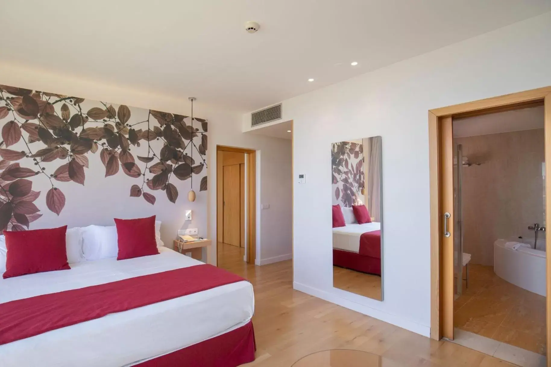 Bedroom, Bed in Hotel BCL Levante Club & Spa - Only Adults Recomended