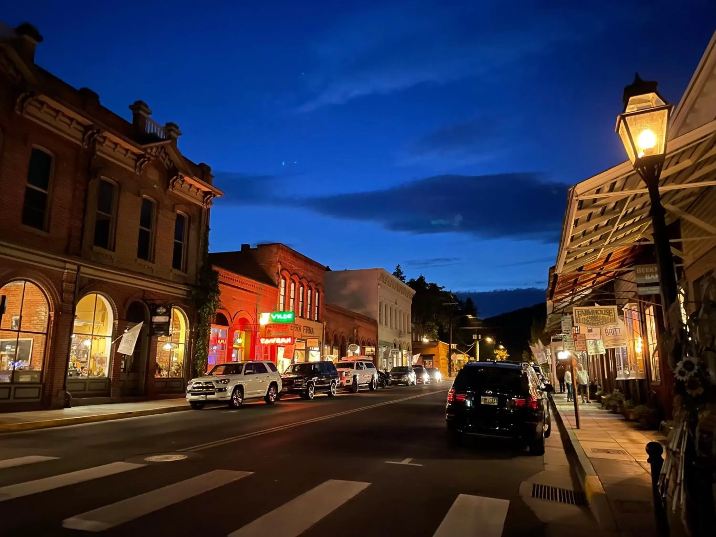 Street view in McCully House Inn