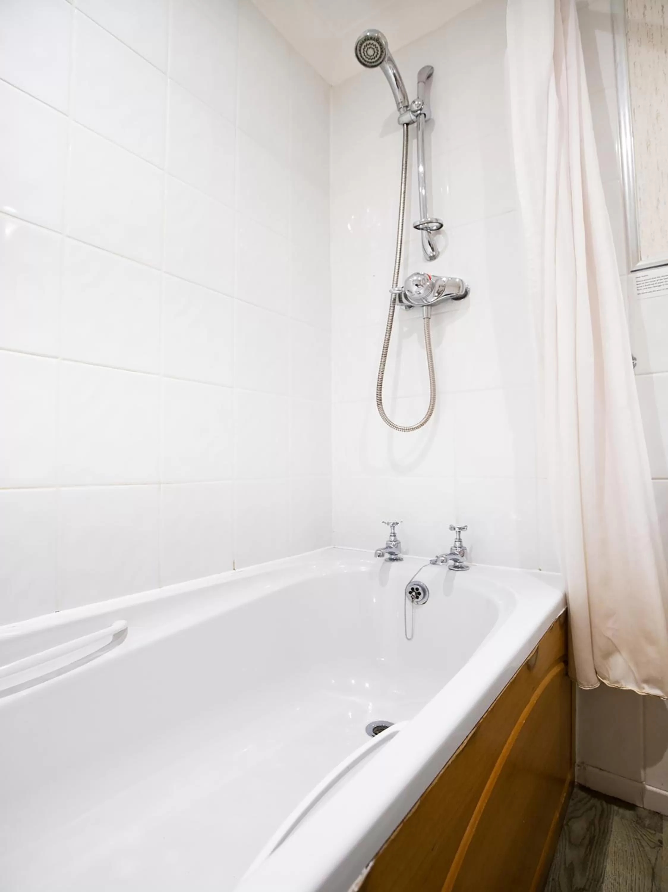 Bathroom in The Gables Hotel