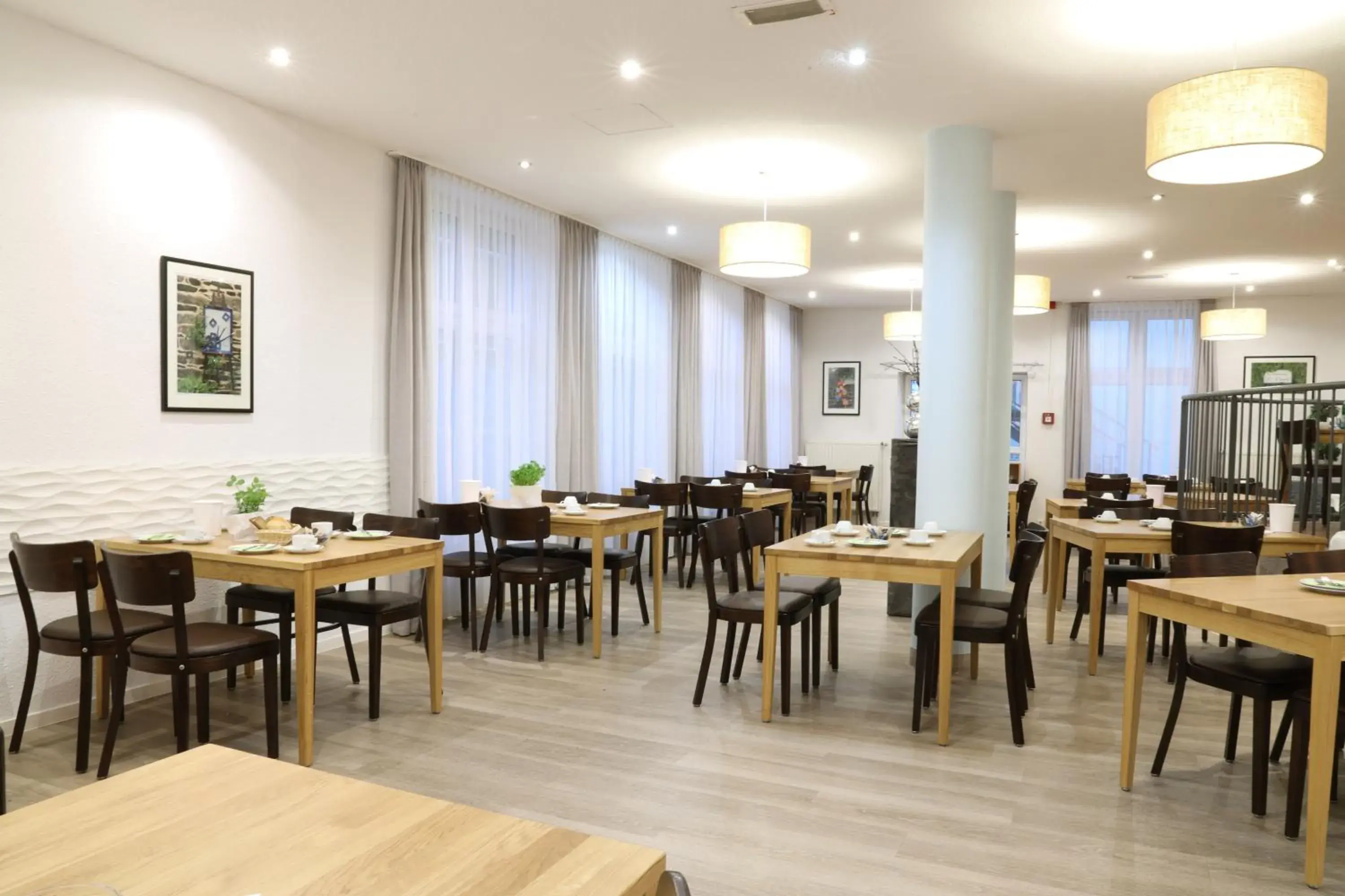 Breakfast, Restaurant/Places to Eat in Businesshotel Berlin