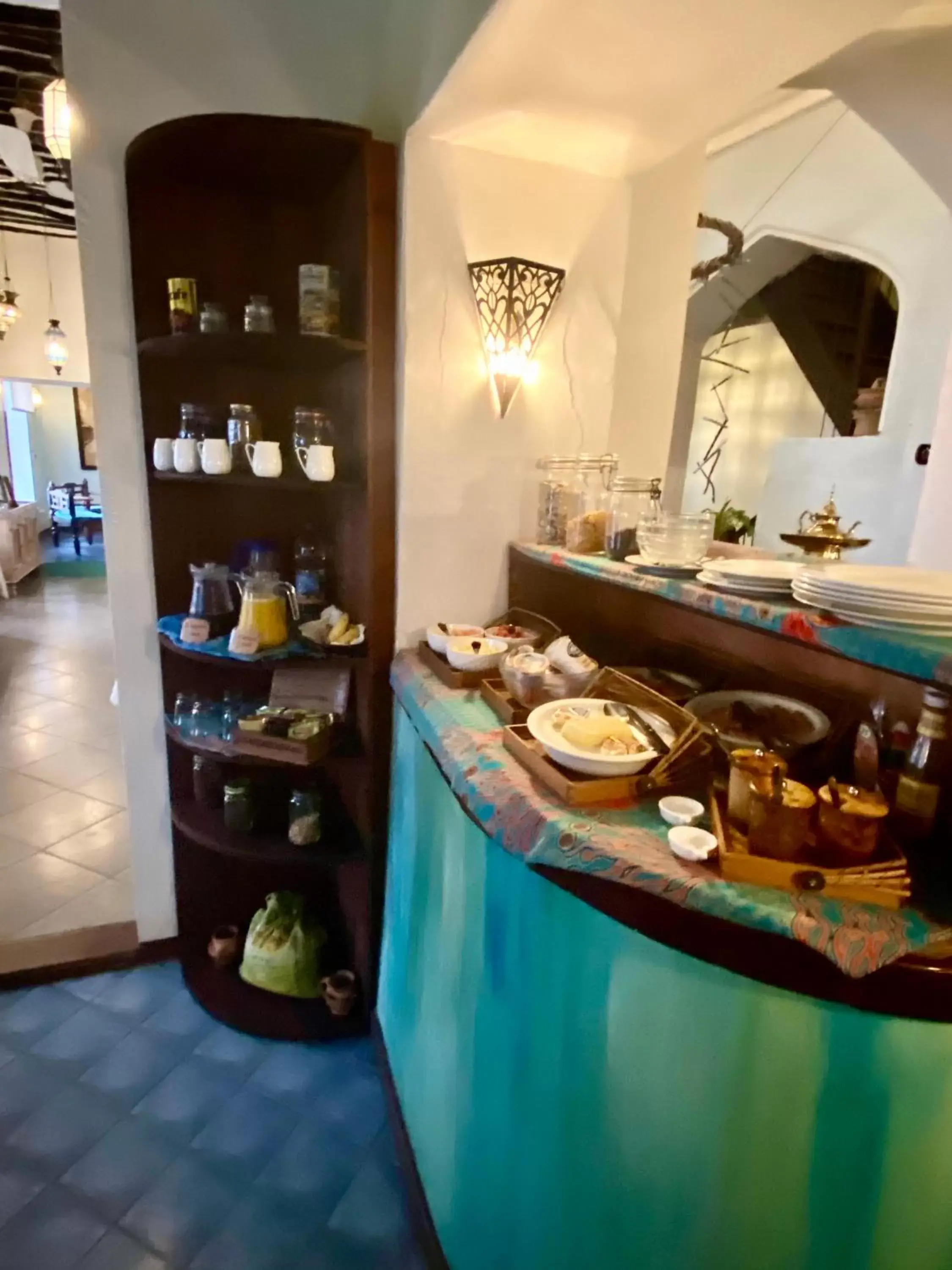 Buffet breakfast in Zanzibar Palace Hotel Buffet breakfast in Zanzibar Palace Hotel